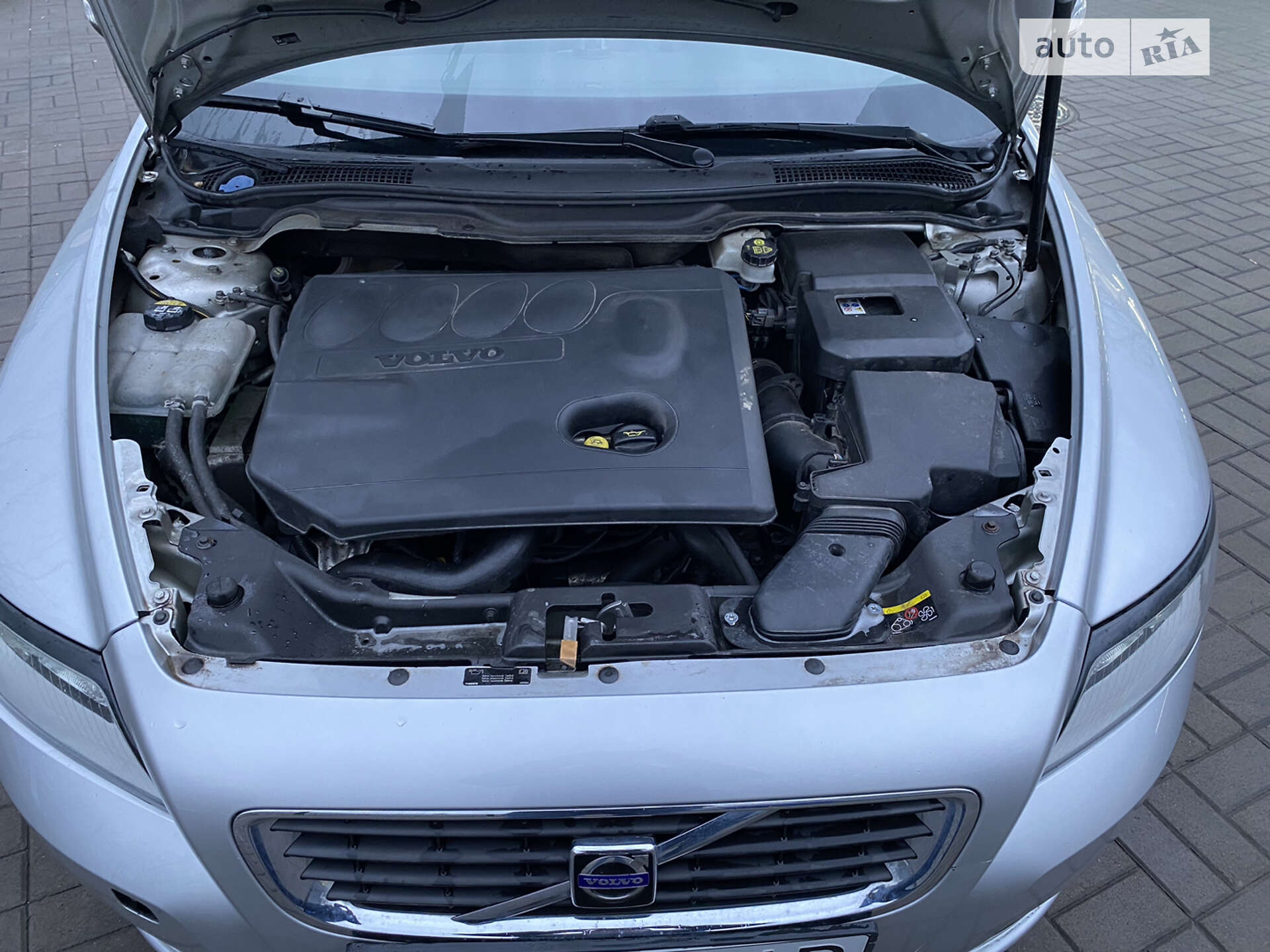 Volvo V50 2010 VIN YV1MW755BA2563591 фото оголошення 12 з 33