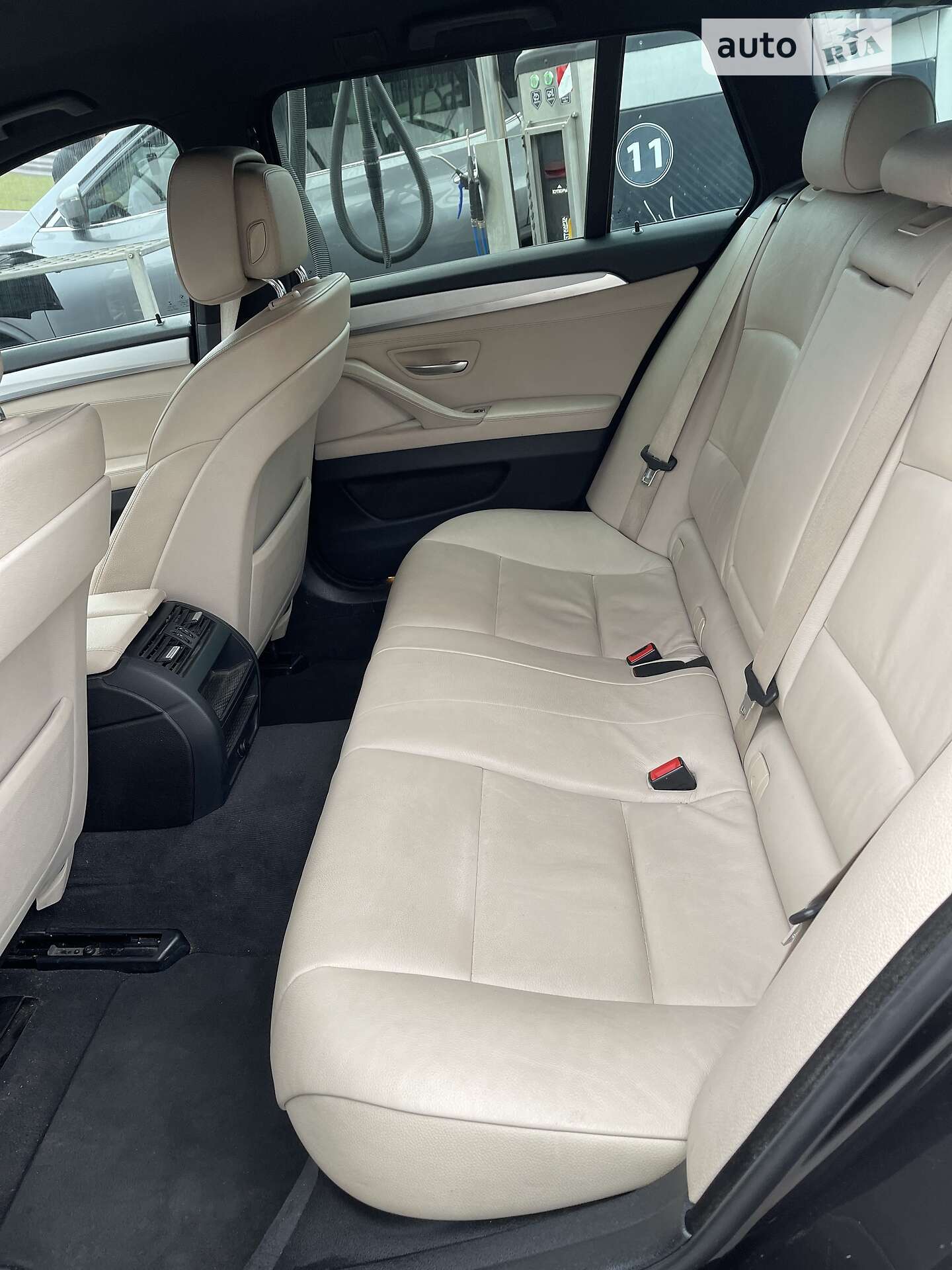 BMW 5 Series 2013 VIN WBAMX11040DY12778 фото оголошення 11 з 12