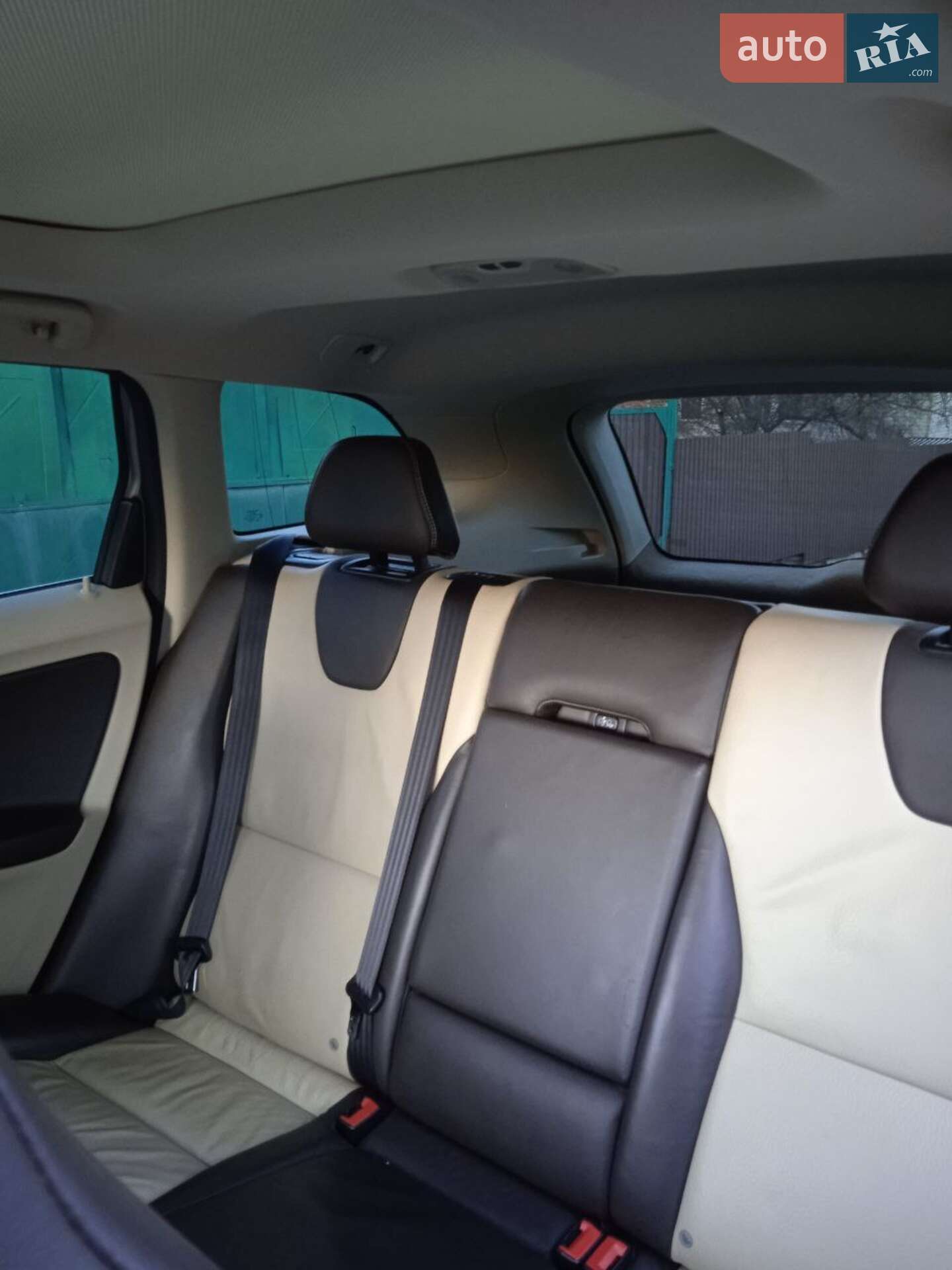 Volvo XC60 2012 VIN YV4952DL8C2343640 фото оголошення 35 з 37