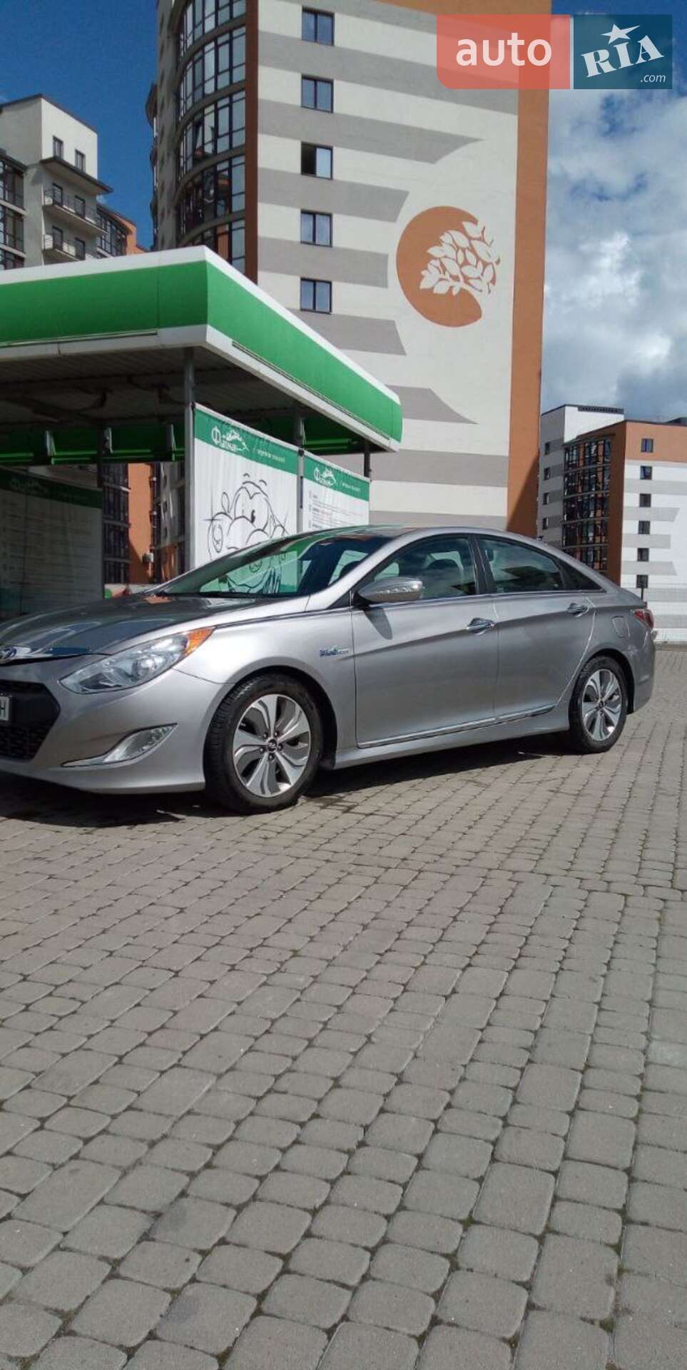 Hyundai Sonata 2013 VIN KMHEC4A42DA083495 фото оголошення 9 з 20