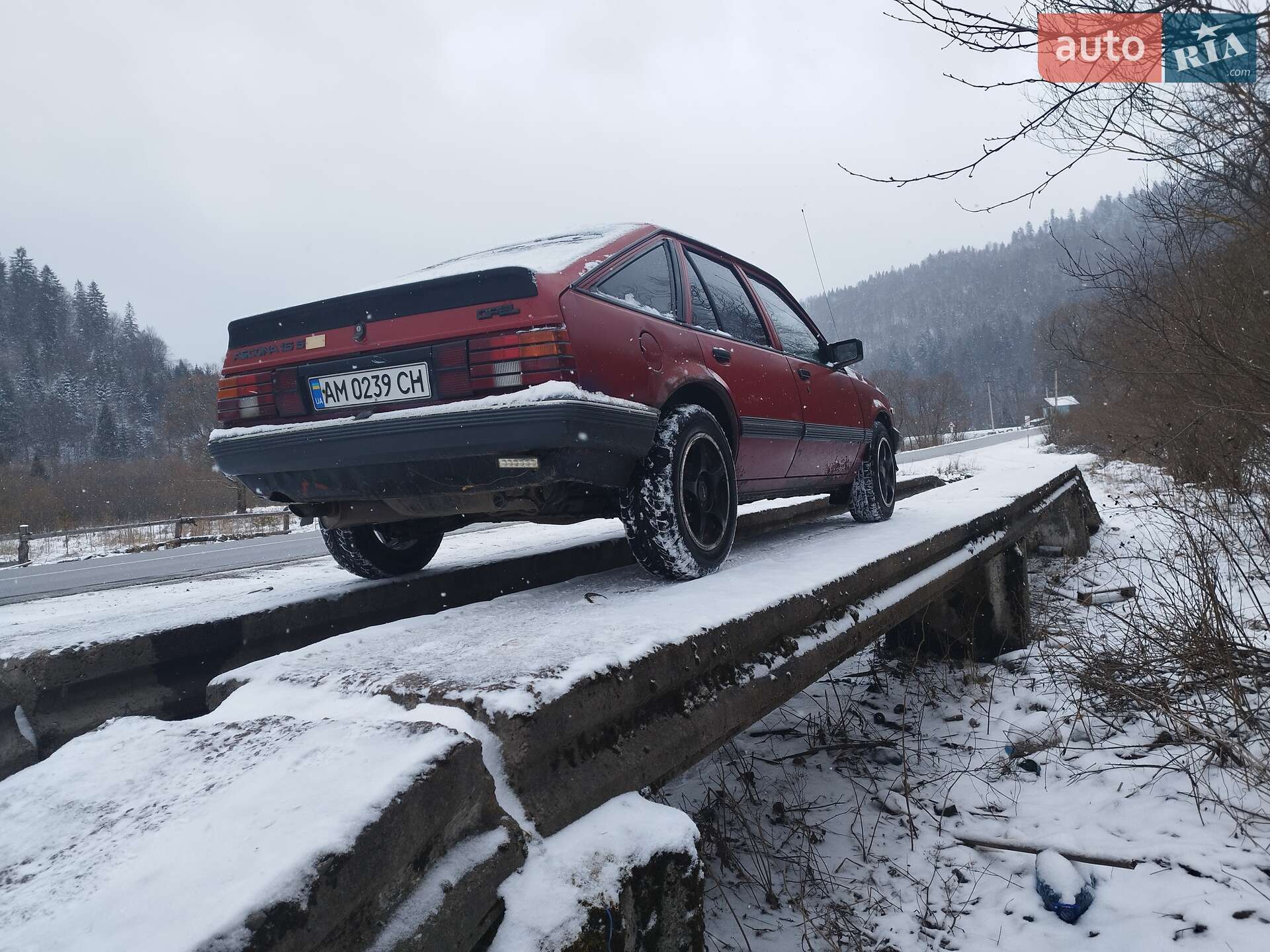 Opel Ascona 1987 VIN W0L000084HV142776 фото оголошення 3 з 12