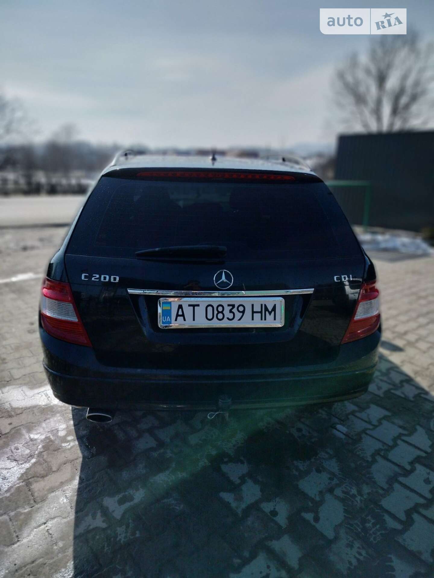 Mercedes-Benz C-Class 2010 VIN WDD2042011F515877 фото оголошення 5 з 9