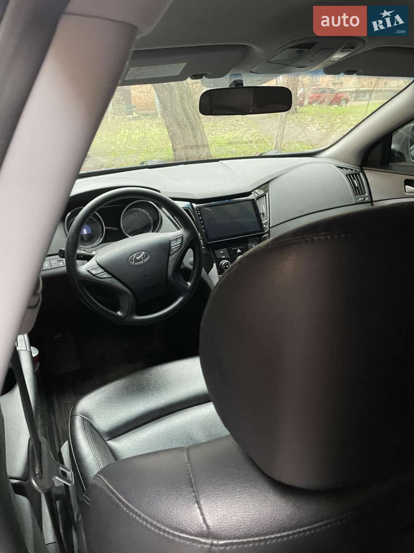 Hyundai Sonata 2016 VIN KMHEC41LBGA685608 фото оголошення 4 з 5