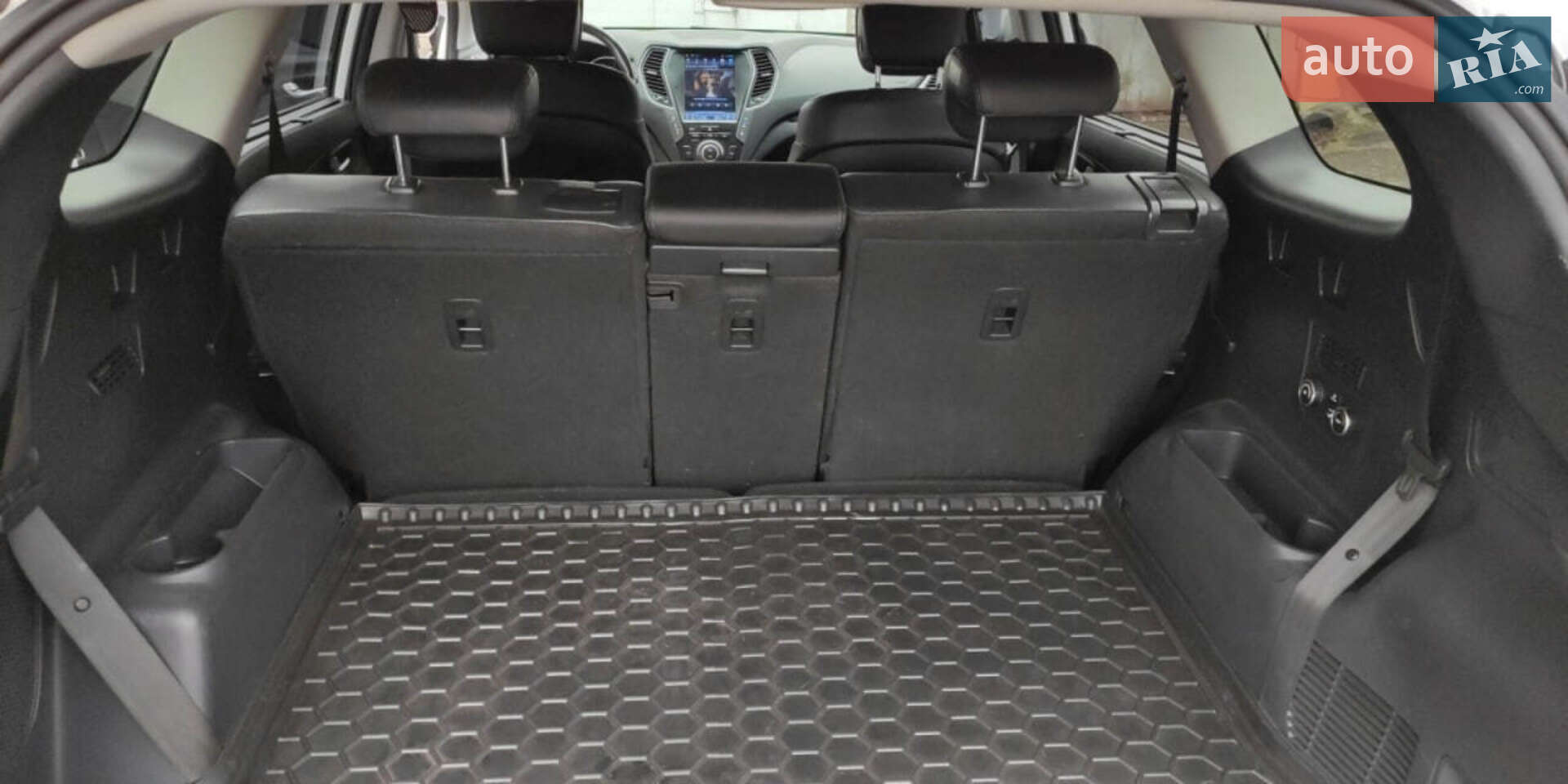 Hyundai Grand Santa Fe 2014 VIN KMHSN81XDEU050594 фото оголошення 23 з 27