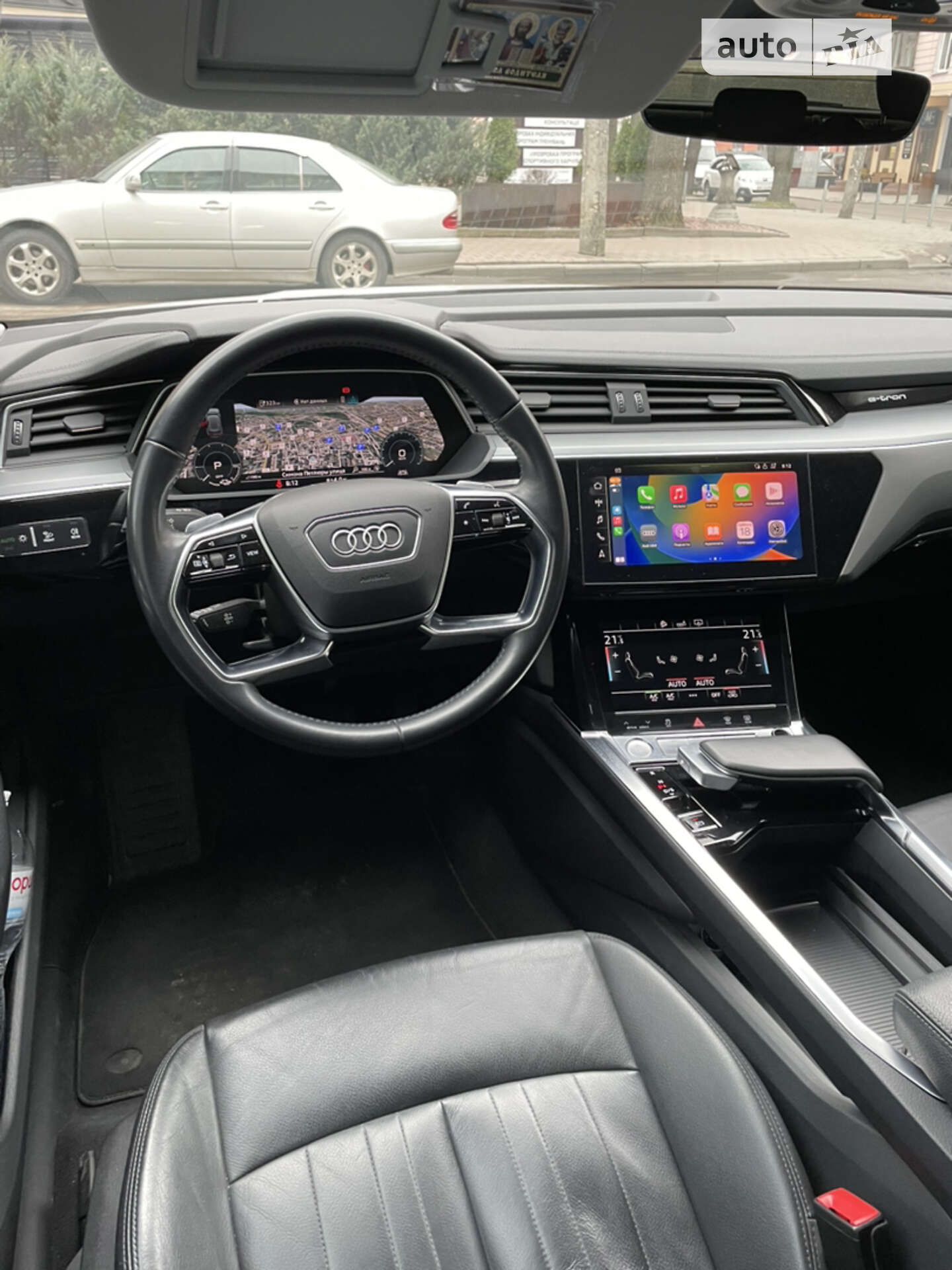 Audi e-tron 2020 VIN WAUZZZGE1LB025627 фото оголошення 10 з 15