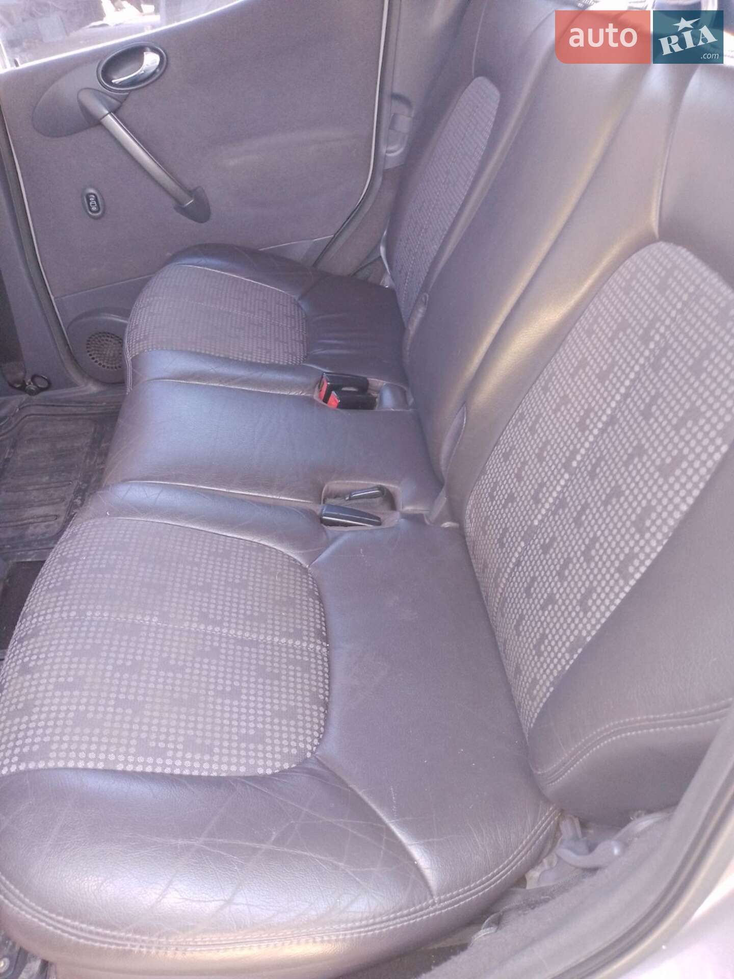 Mercedes-Benz A-Class 1999 VIN WDB1680331J180949 фото оголошення 21 з 22