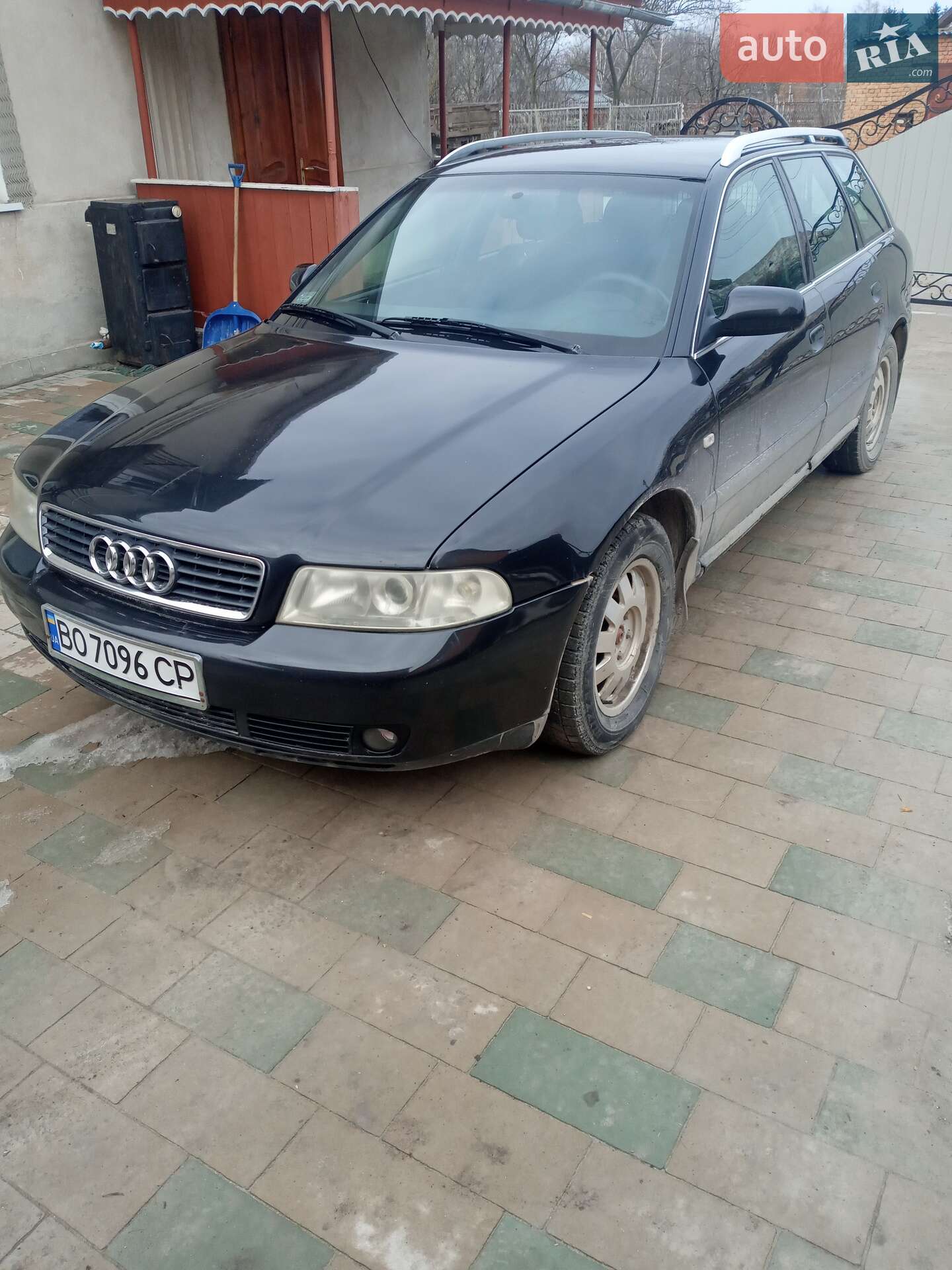 Audi A4 1999 VIN WAUZZZ8DZYA044008 фото оголошення 4 з 5