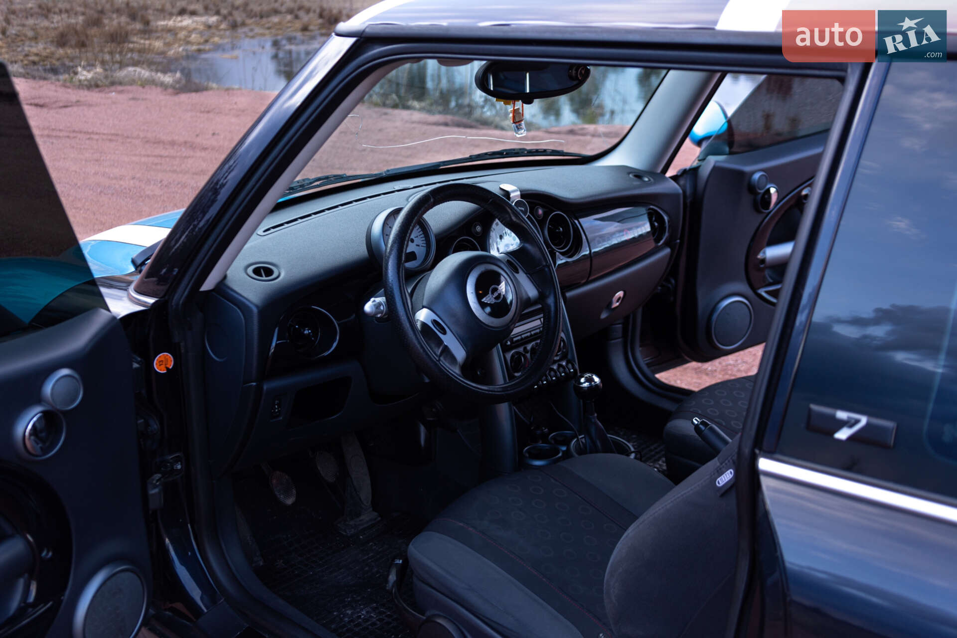 MINI Hatch 2006 VIN WMWRA31080TA94583 фото оголошення 4 з 13