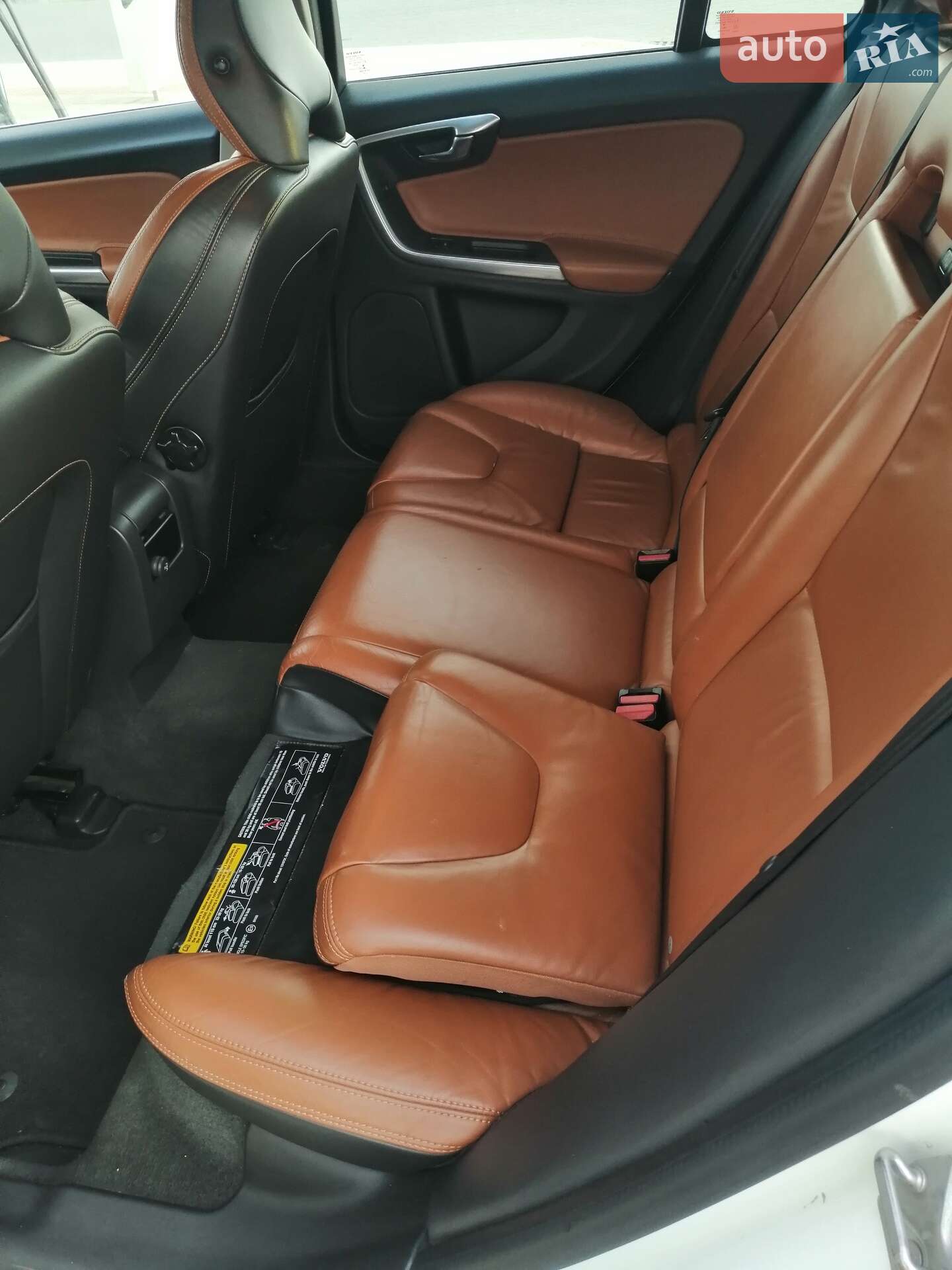 Volvo V60 2014 VIN YV1GWAA50E1191514 фото оголошення 59 з 75