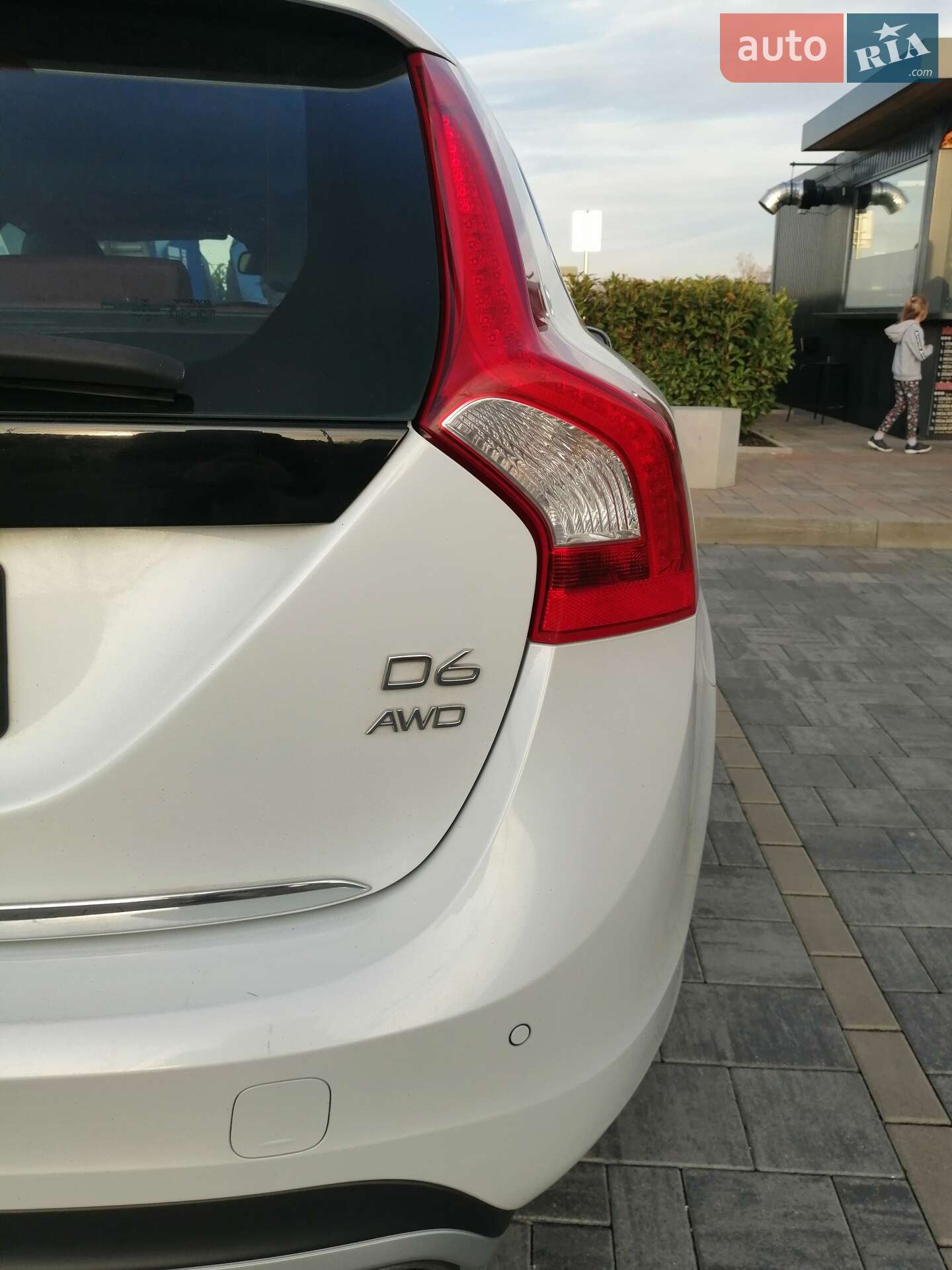 Volvo V60 2014 VIN YV1GWAA50E1191514 фото оголошення 66 з 75