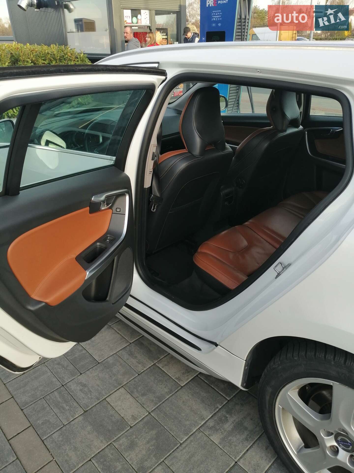 Volvo V60 2014 VIN YV1GWAA50E1191514 фото оголошення 62 з 75
