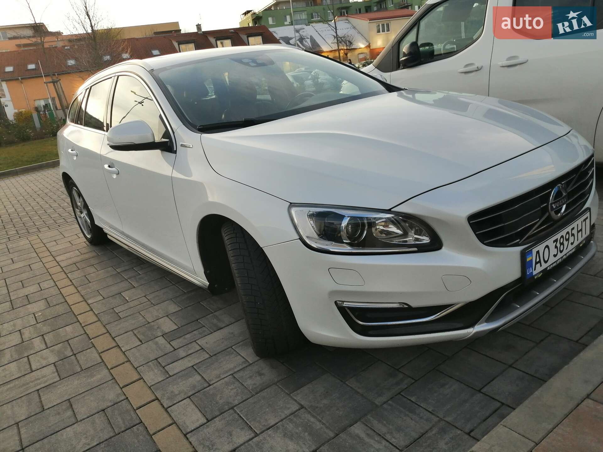 Volvo V60 2014 VIN YV1GWAA50E1191514 фото оголошення 64 з 75