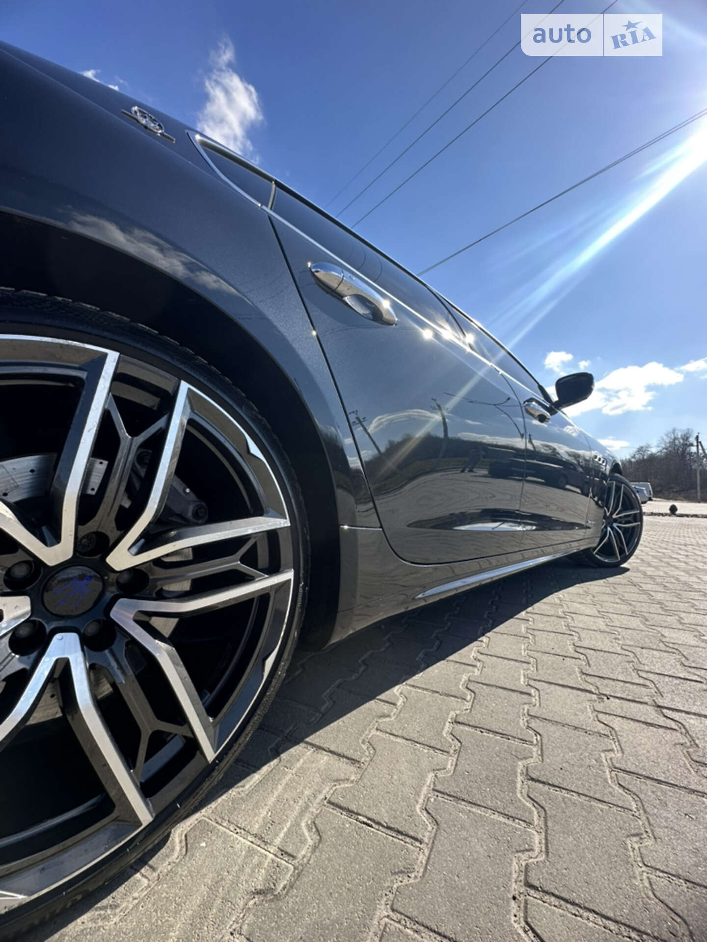 Maserati Quattroporte 2017 VIN ZAM56YPL6J1259876 фото оголошення 21 з 37