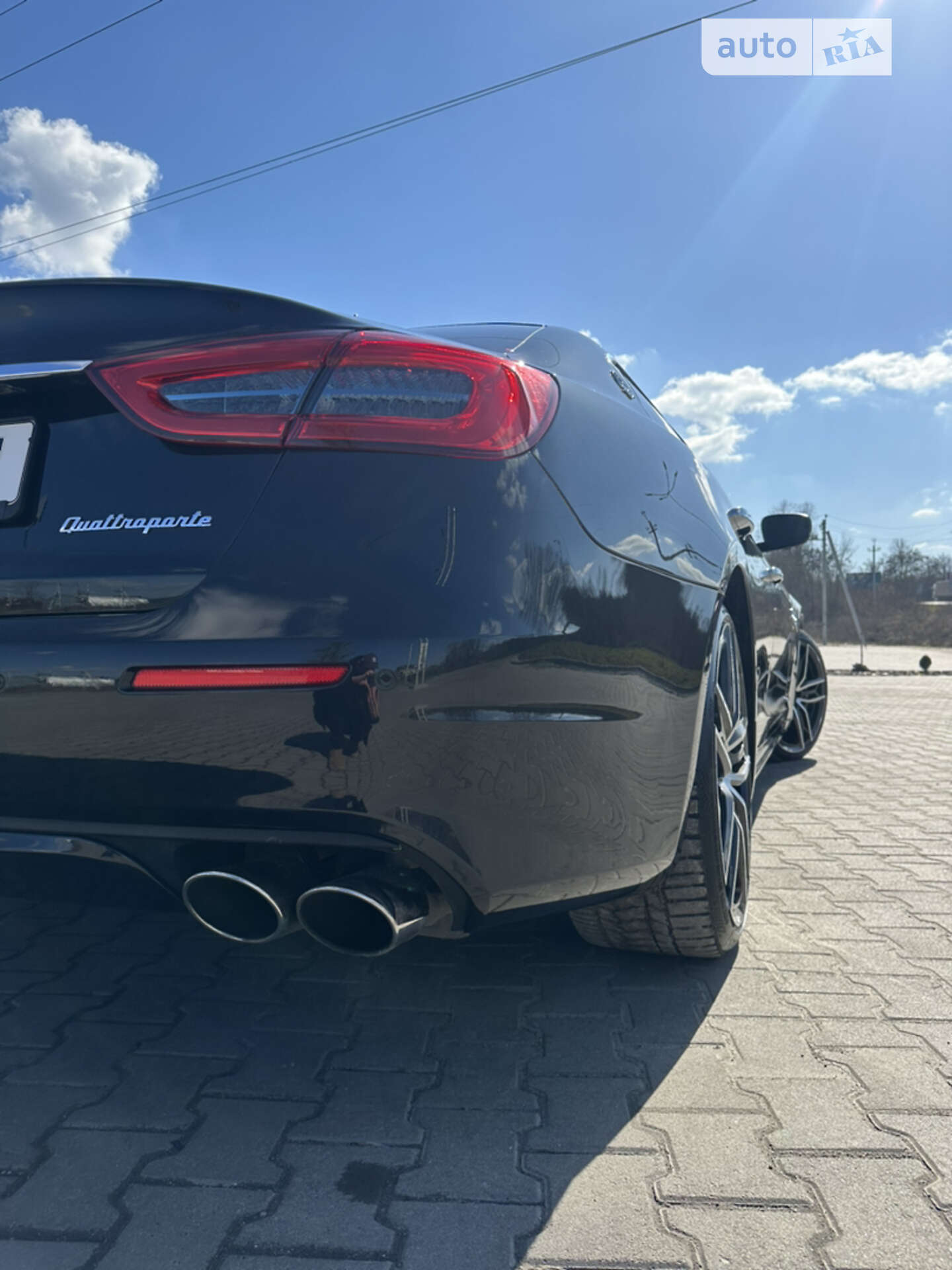 Maserati Quattroporte 2017 VIN ZAM56YPL6J1259876 фото оголошення 10 з 37