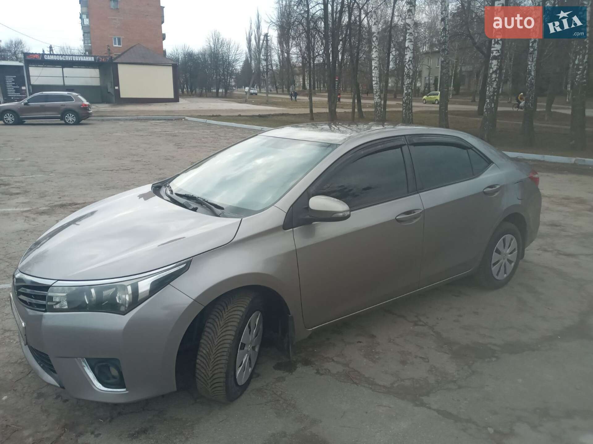 Toyota Corolla 2013 VIN NMTBT4JE60R000971 фото оголошення 2 з 12