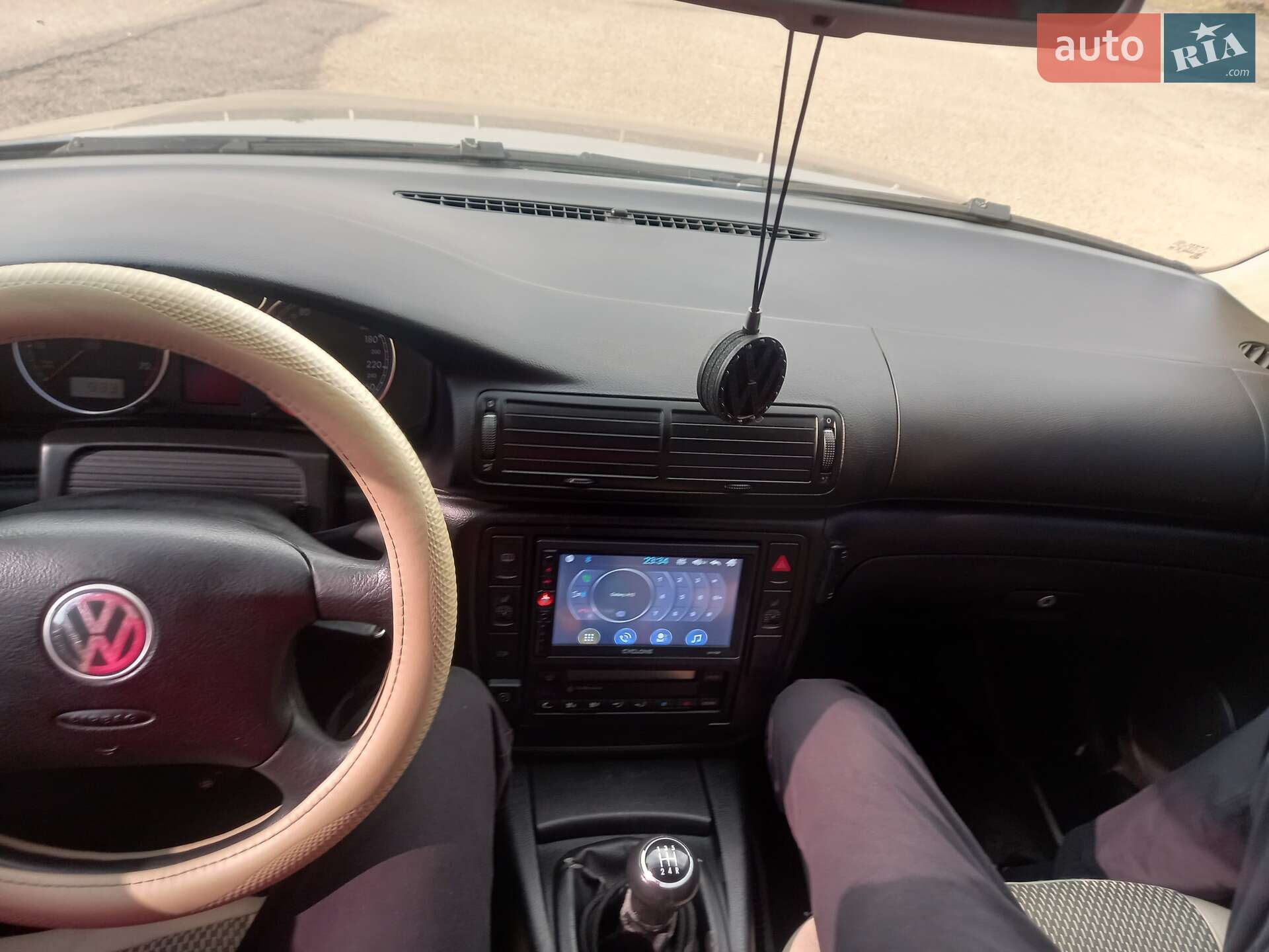 Volkswagen Passat 2003 VIN WVWZZZ3BZ4E021939 фото оголошення 2 з 9