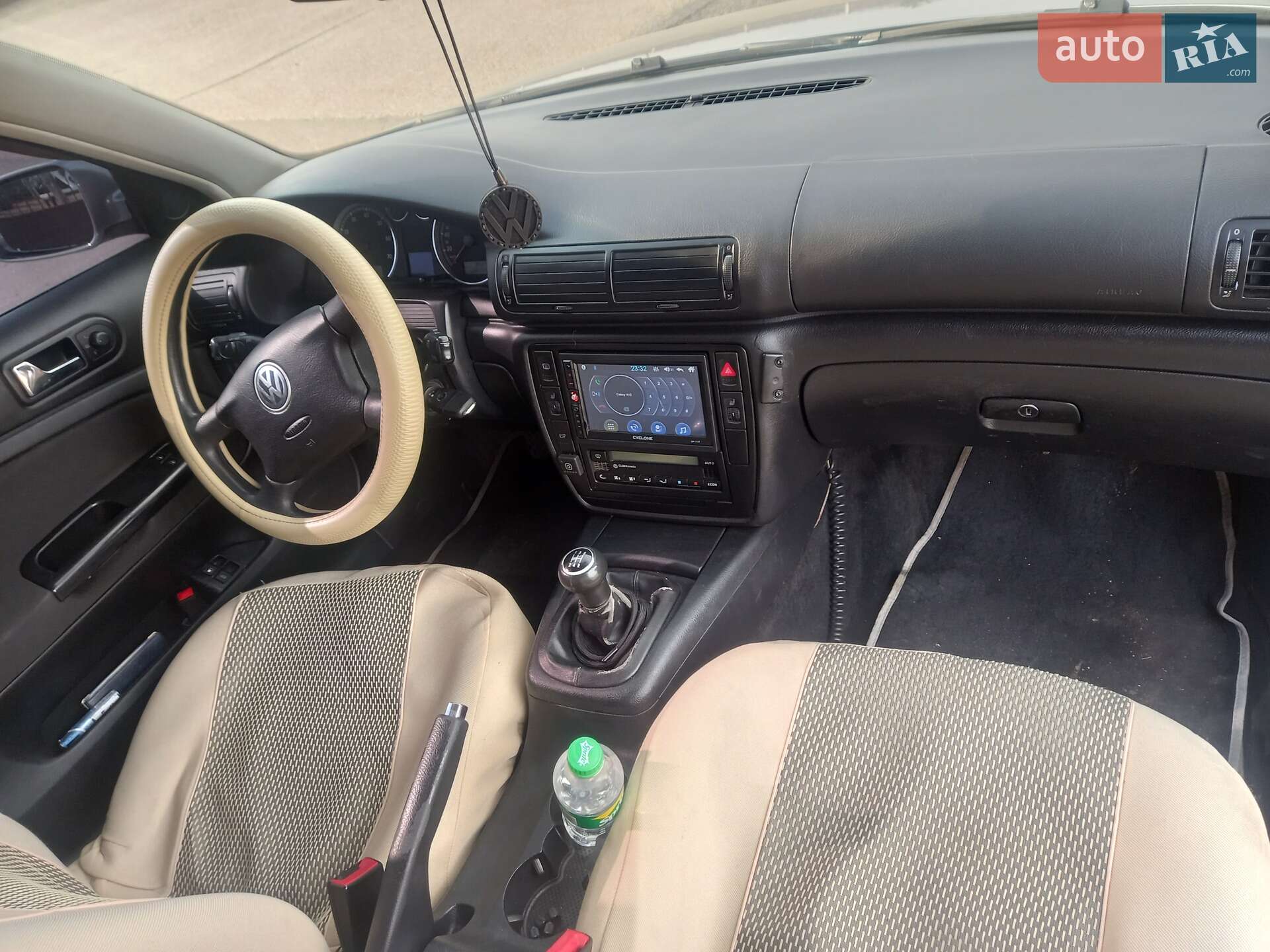 Volkswagen Passat 2003 VIN WVWZZZ3BZ4E021939 фото оголошення 9 з 9