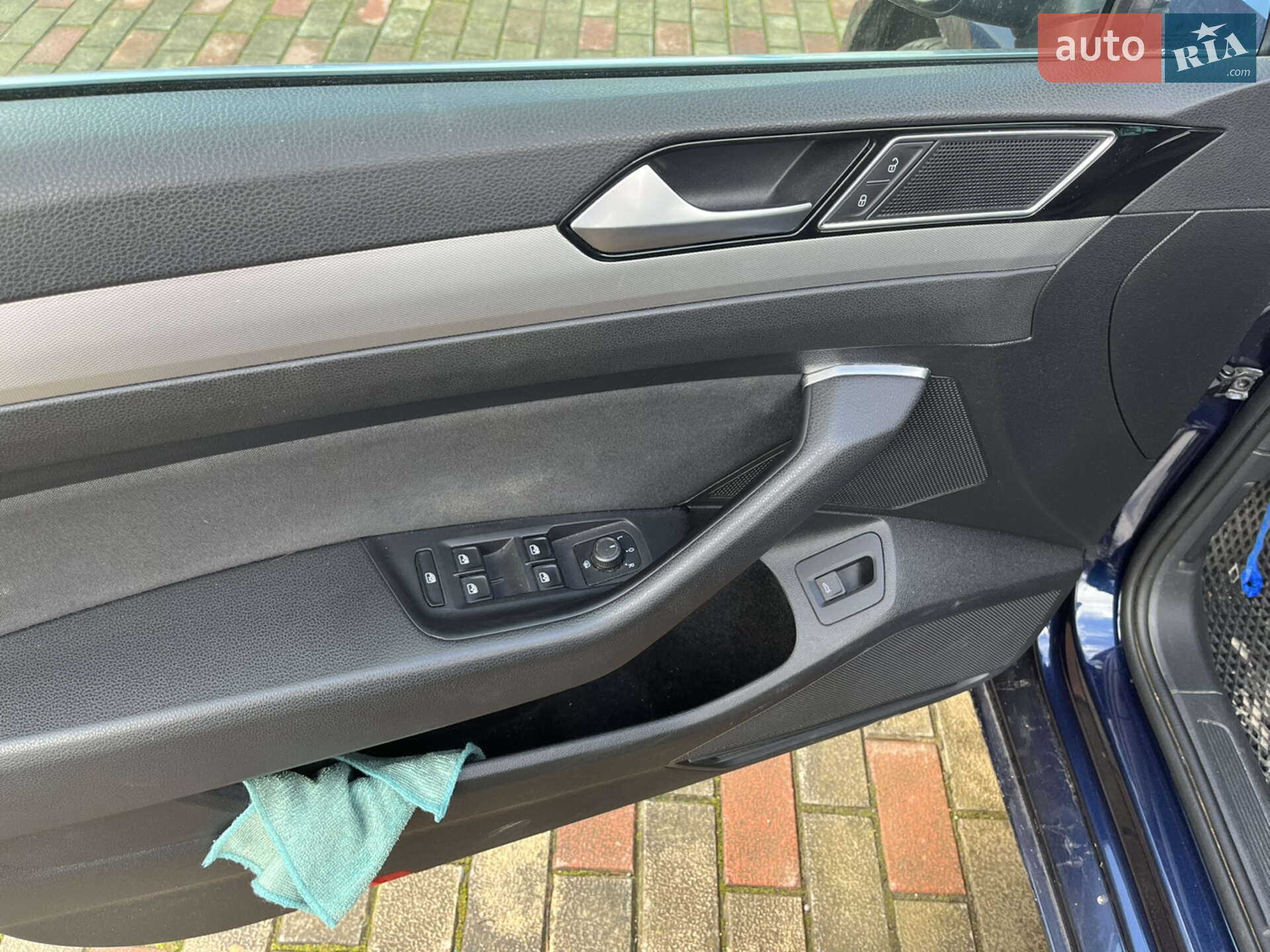 Volkswagen Passat 2017 VIN WVWZZZ3CZHP018085 фото оголошення 4 з 21