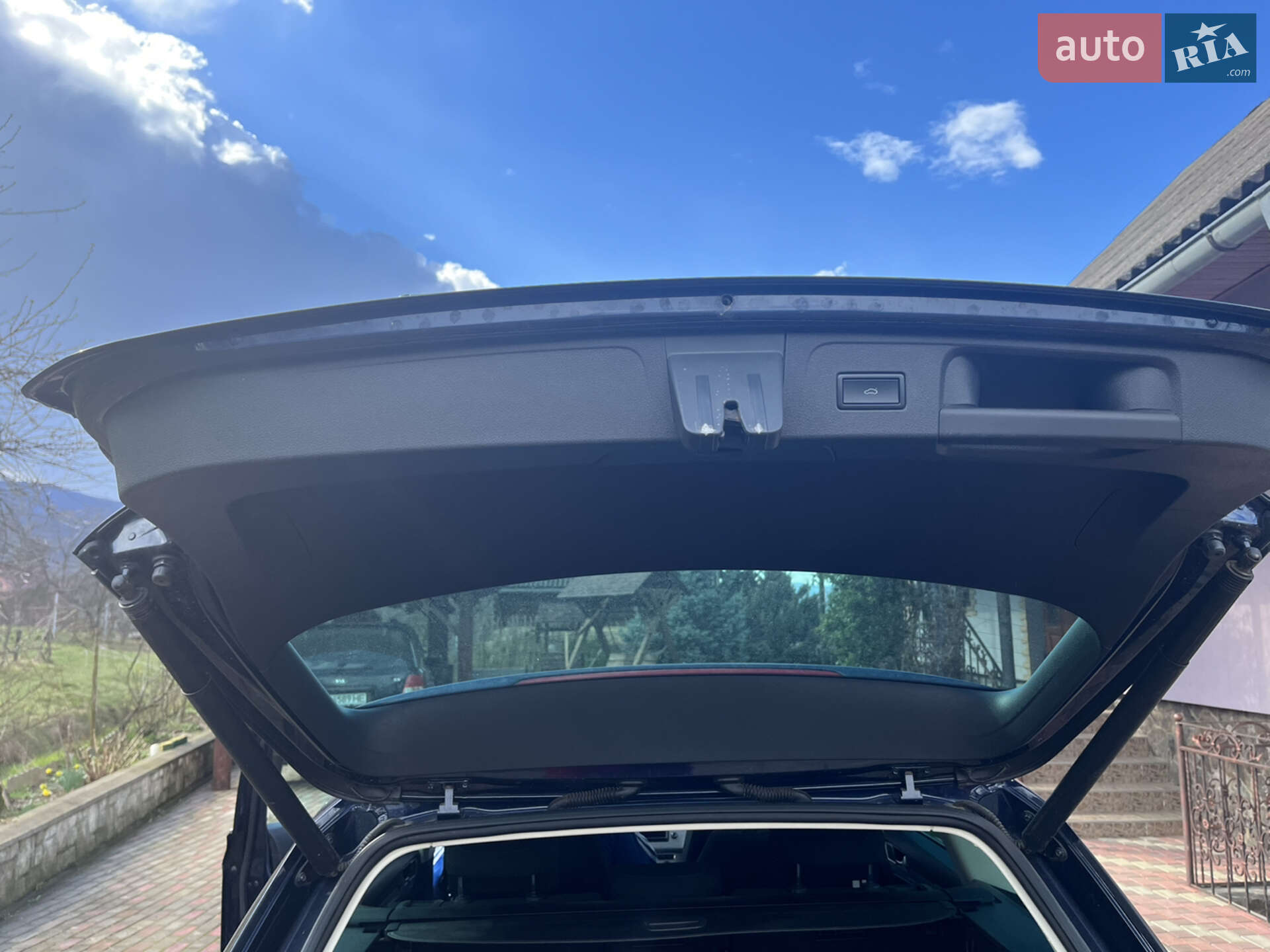 Volkswagen Passat 2017 VIN WVWZZZ3CZHP018085 фото оголошення 7 з 21