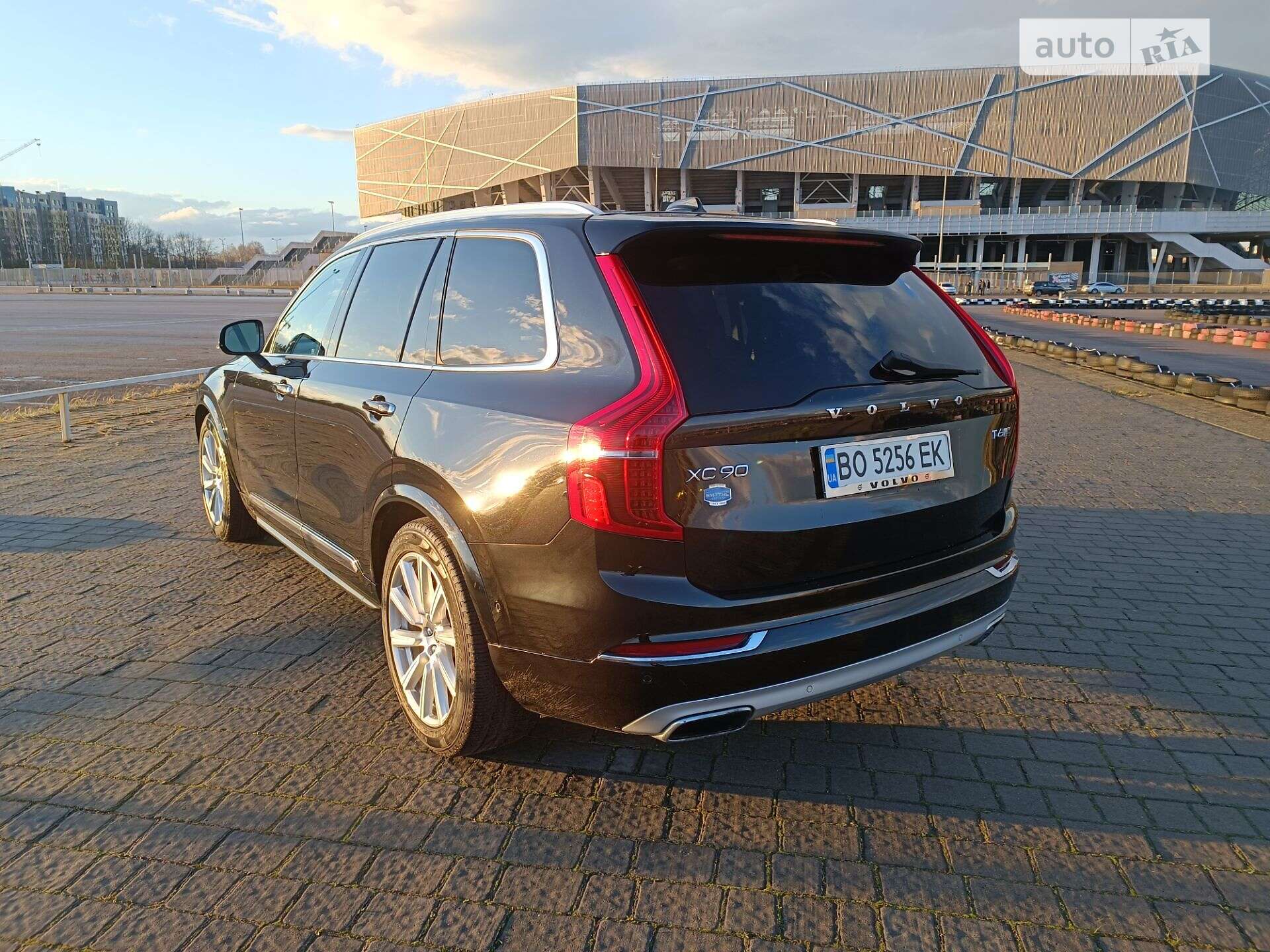 Volvo XC90 2016 VIN YV4A22PL1H1150521 фото оголошення 4 з 49