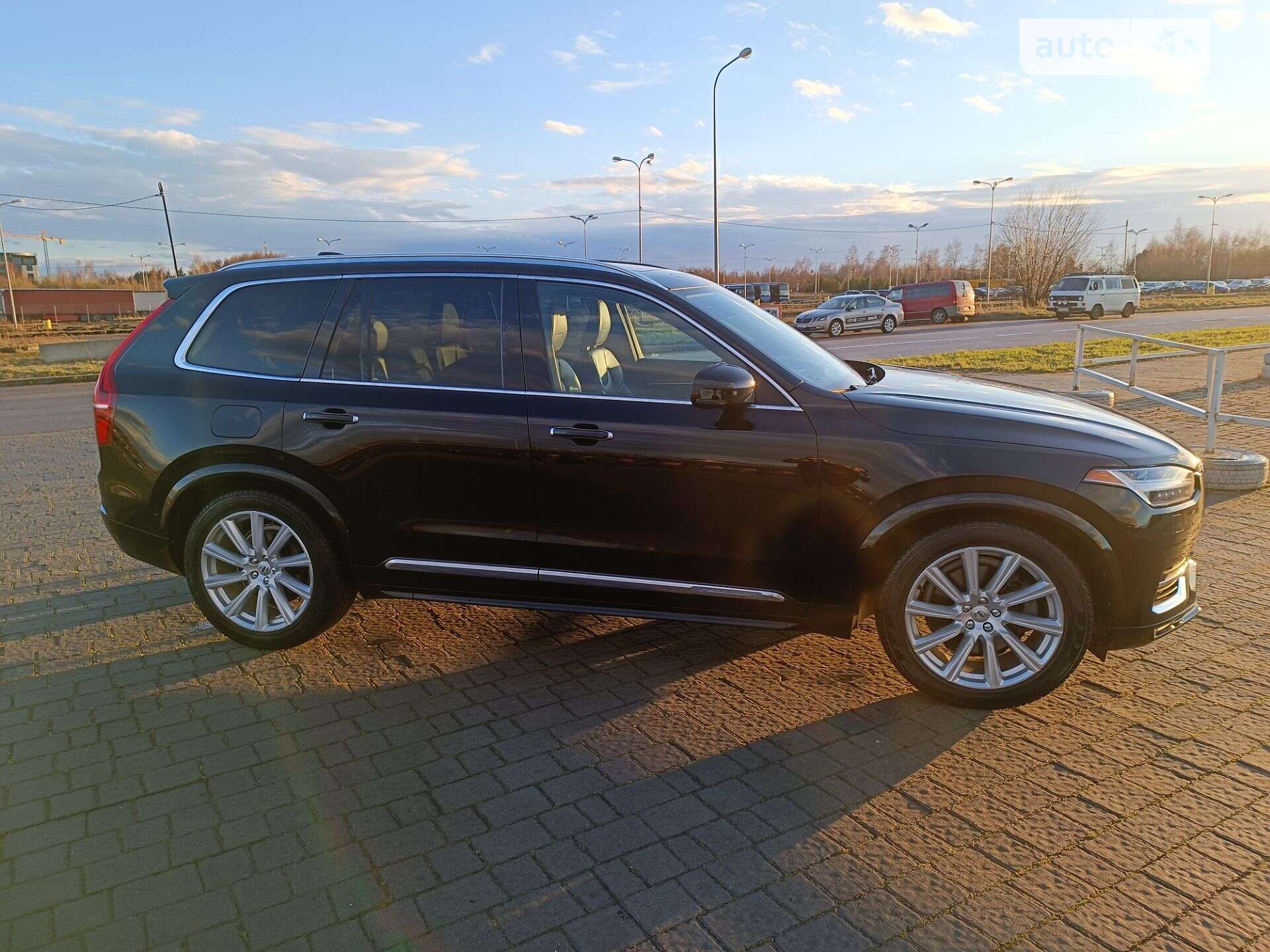 Volvo XC90 2016 VIN YV4A22PL1H1150521 фото оголошення 8 з 49