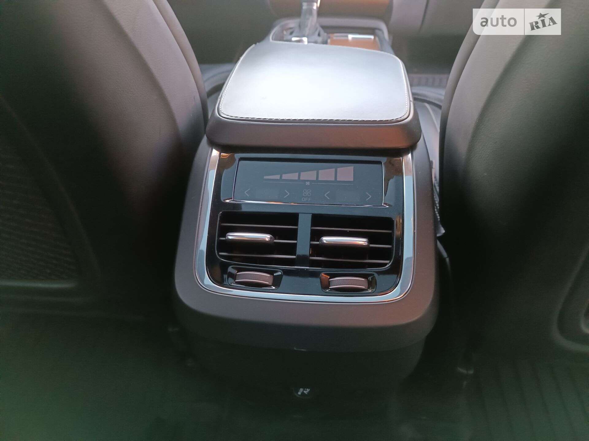 Volvo XC90 2016 VIN YV4A22PL1H1150521 фото оголошення 23 з 49