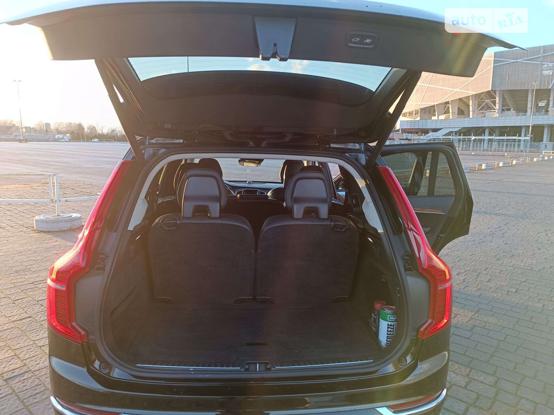 Volvo XC90 2016 VIN YV4A22PL1H1150521 фото оголошення 28 з 49