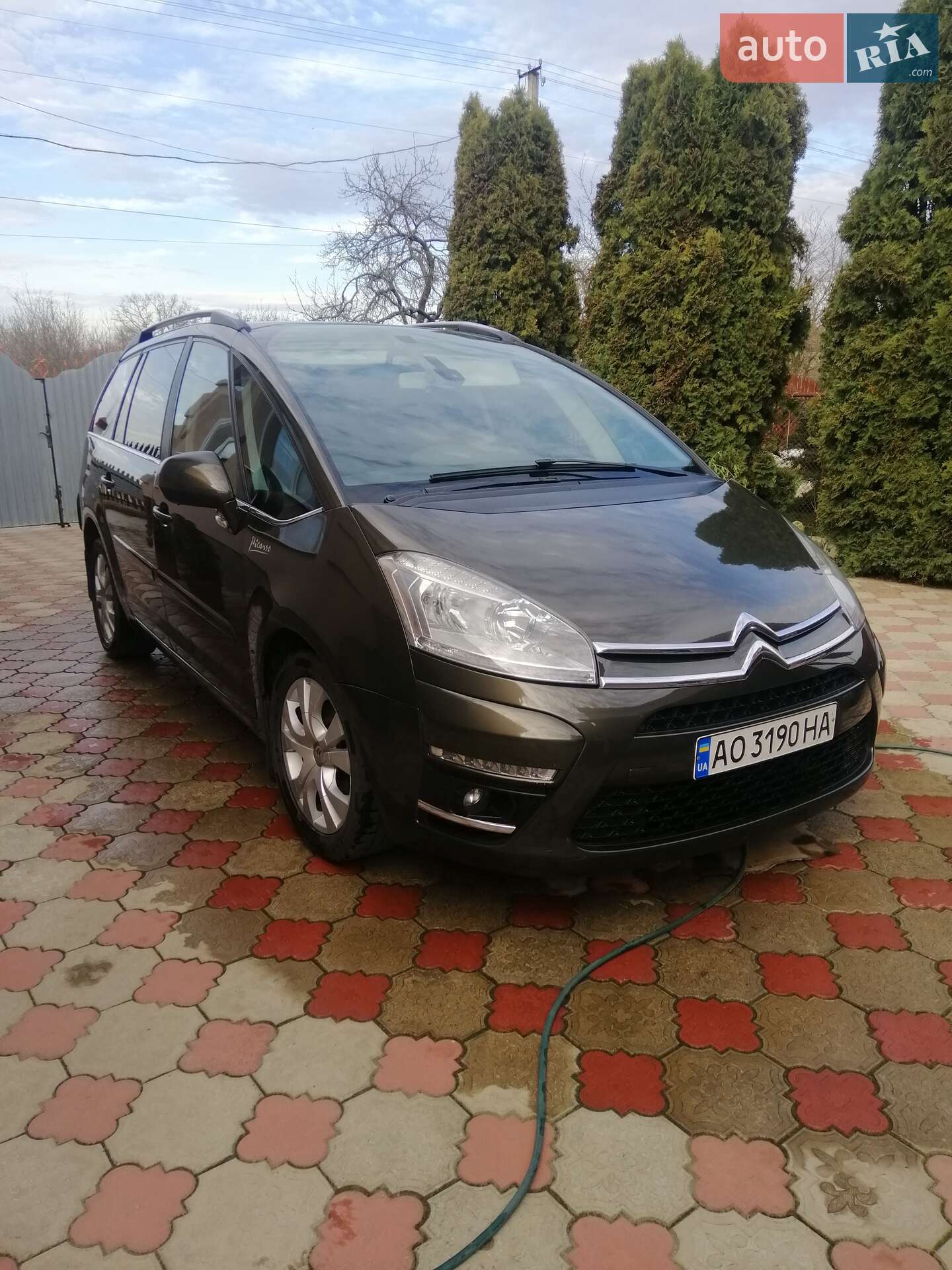 Citroen Grand C4 Picasso 2011 VIN VF7UARHB8BJ811979 фото оголошення 2 з 6