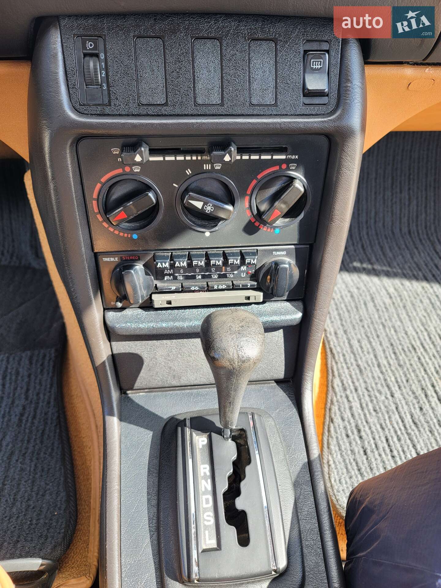 Mercedes-Benz E-Class 1984 VIN WDB1242231A101027 фото оголошення 34 з 43