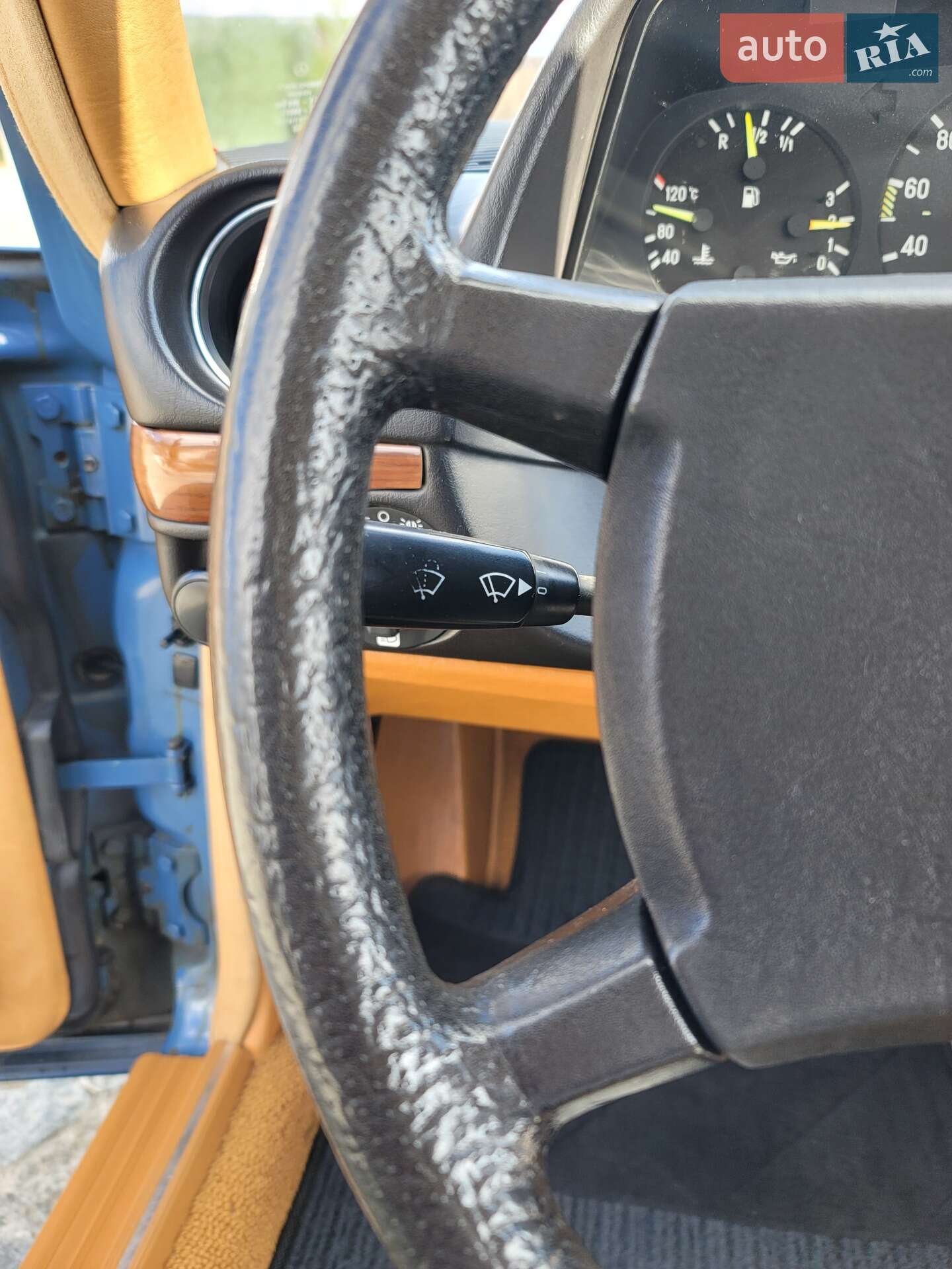 Mercedes-Benz E-Class 1984 VIN WDB1242231A101027 фото оголошення 35 з 43