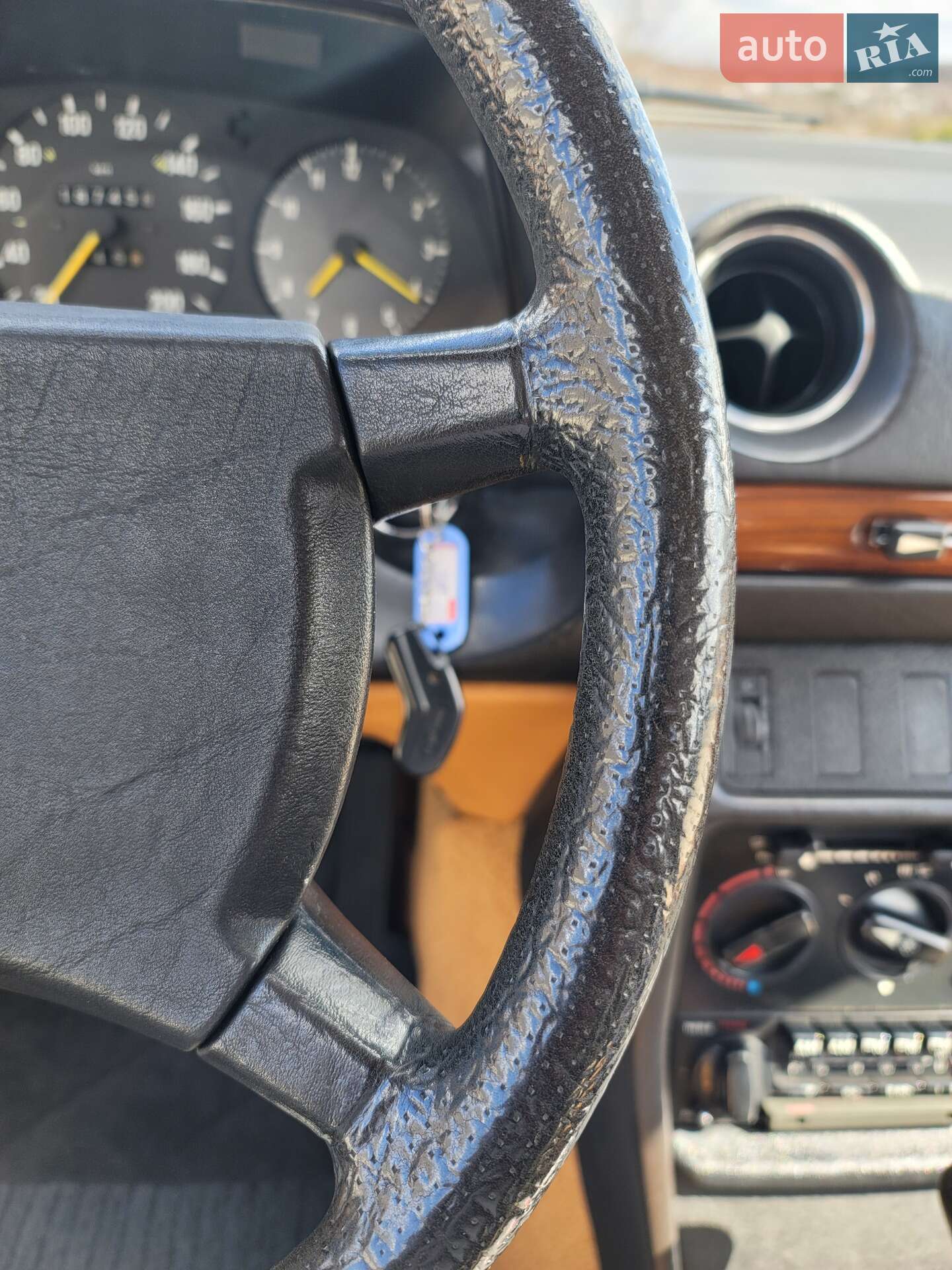 Mercedes-Benz E-Class 1984 VIN WDB1242231A101027 фото оголошення 37 з 43
