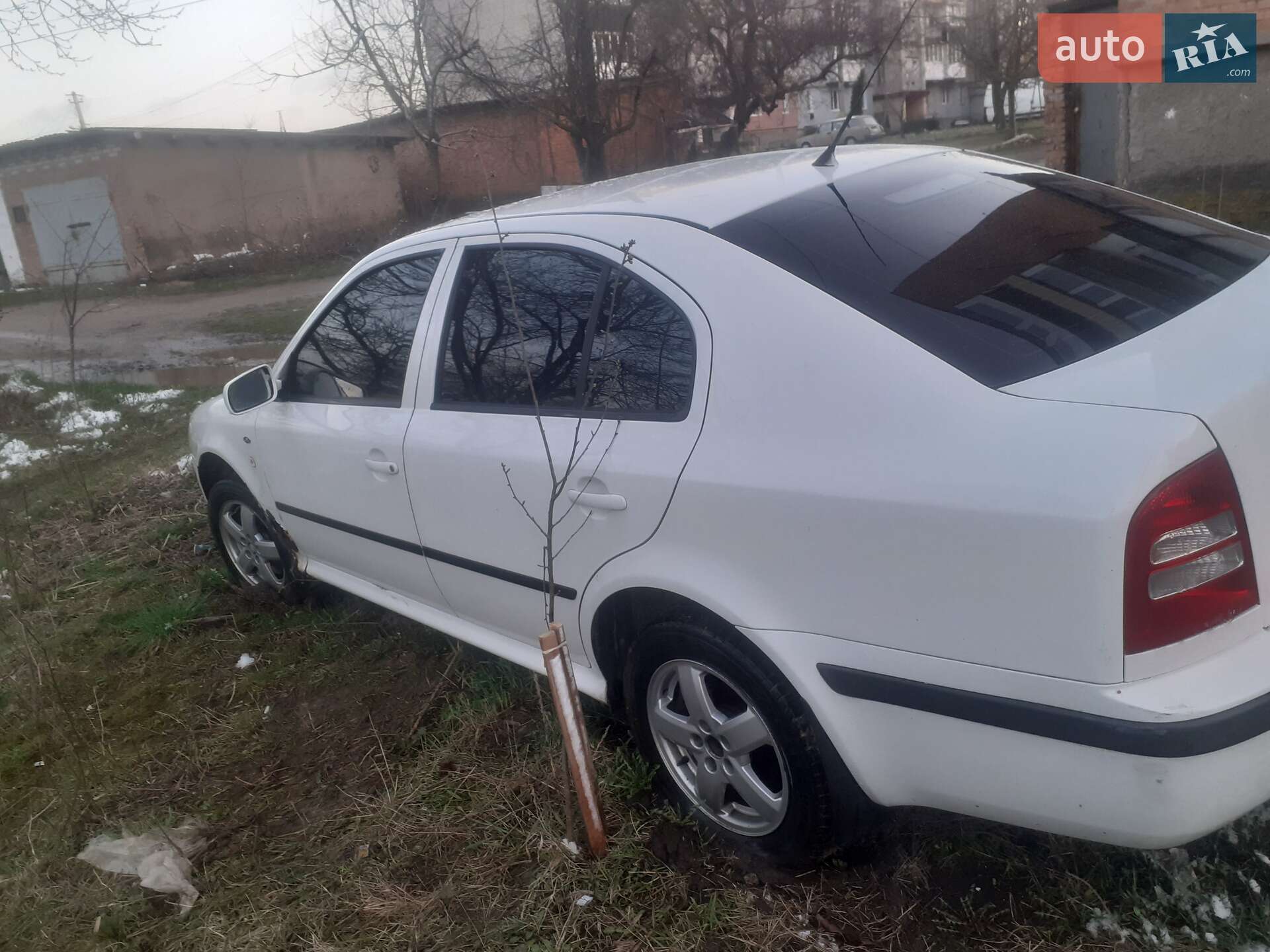 Skoda Octavia 2002 VIN TMBBL41U828555677 фото оголошення 14 з 18