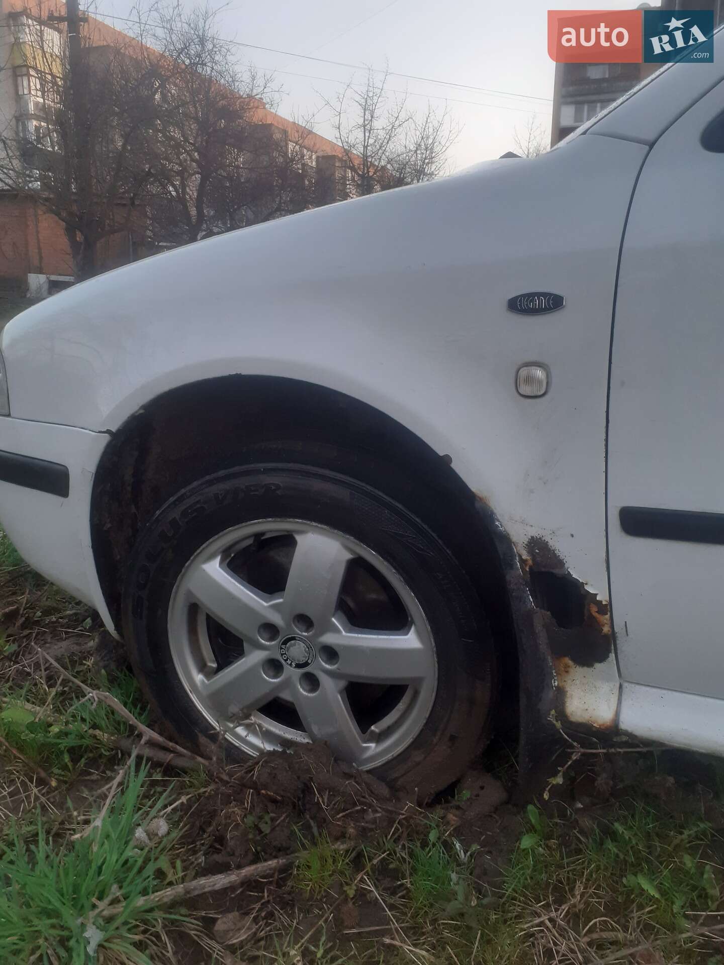 Skoda Octavia 2002 VIN TMBBL41U828555677 фото оголошення 15 з 18