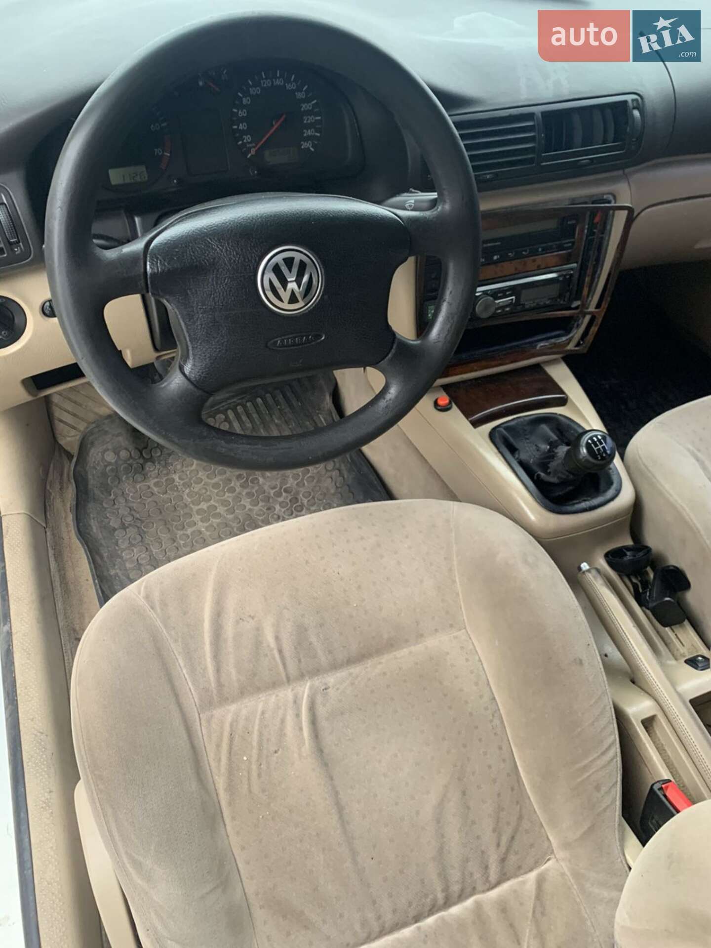 Volkswagen Passat 1999 VIN WVWZZZ3BZXE460736 фото оголошення 4 з 8
