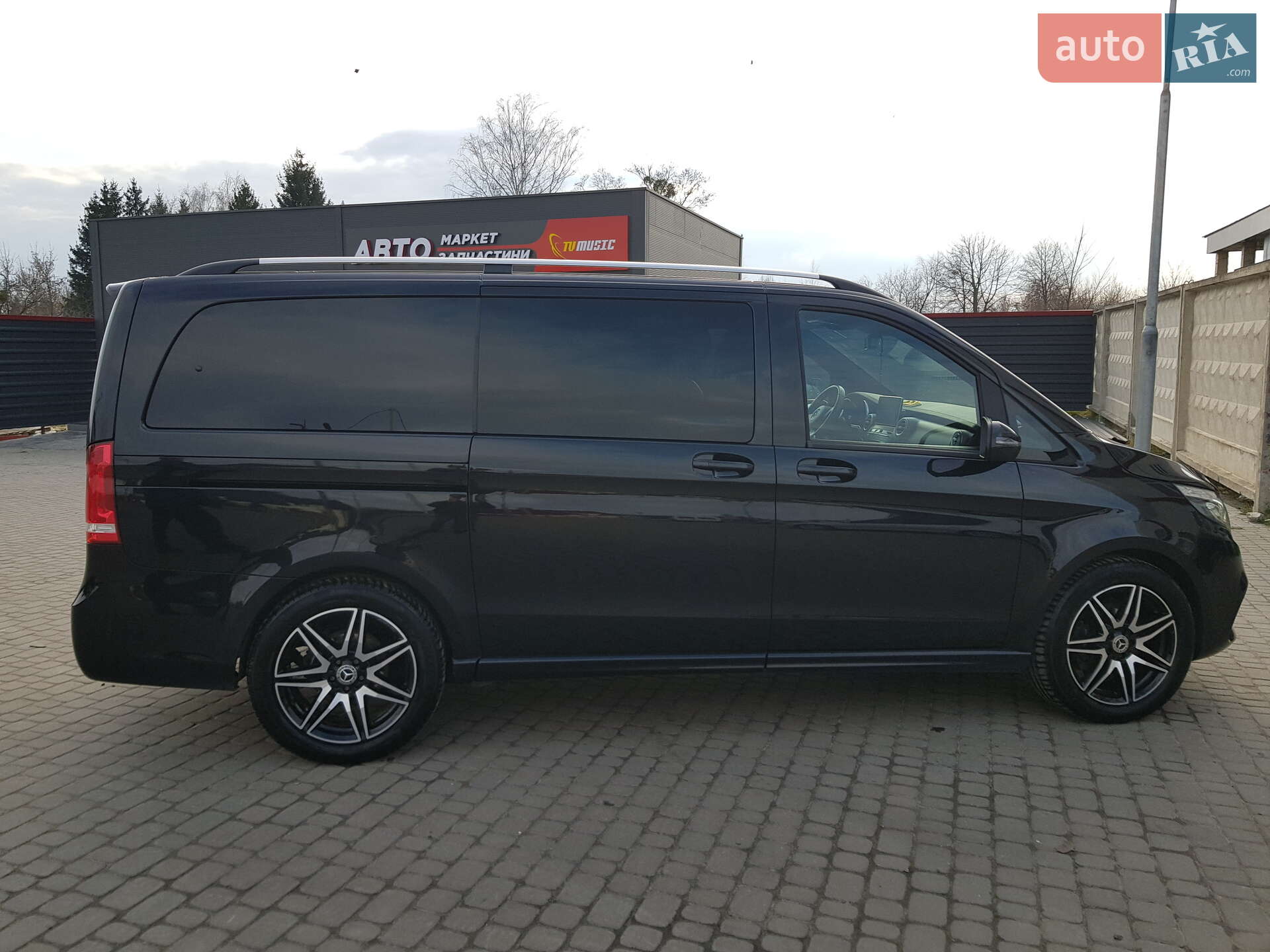 Mercedes-Benz V-Class 2018 VIN WDF44781313426148 фото оголошення 5 з 27