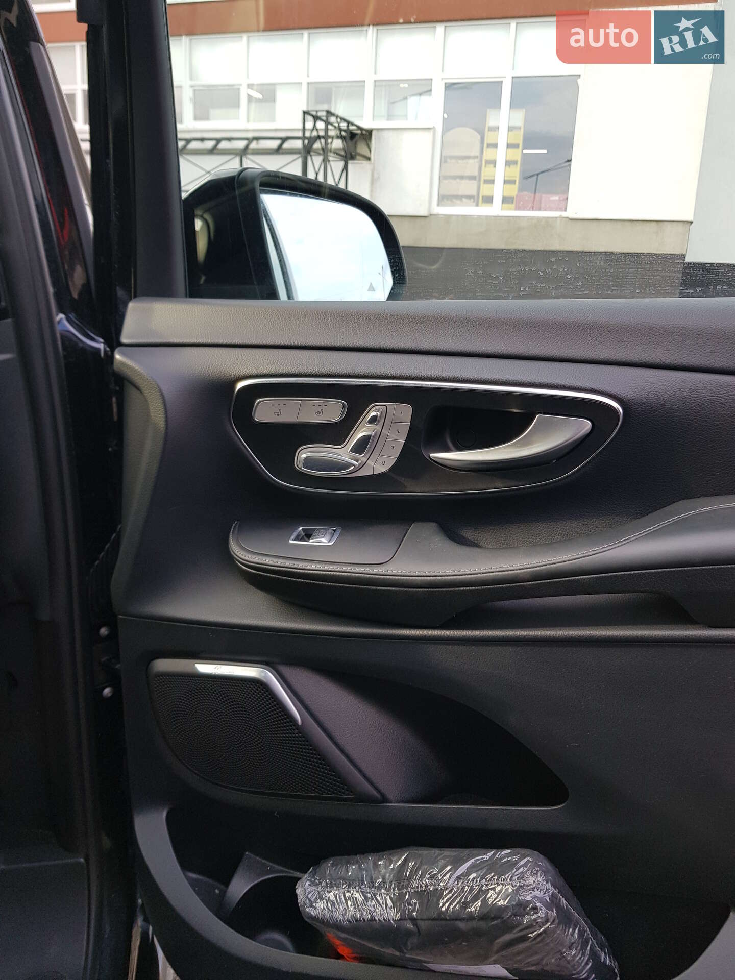 Mercedes-Benz V-Class 2018 VIN WDF44781313426148 фото оголошення 11 з 27