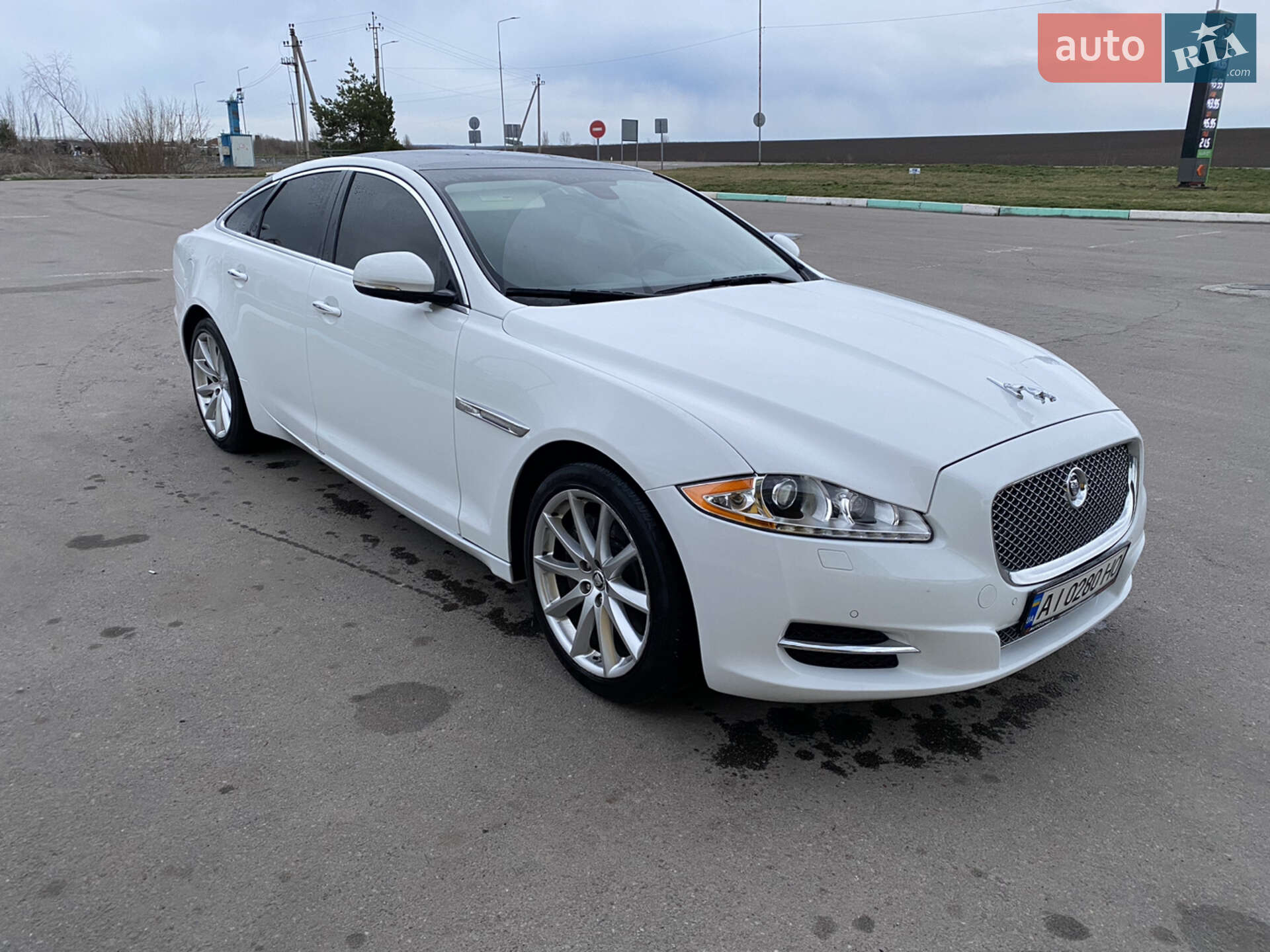 Jaguar XJ 2012 VIN SAJWA1C7XD8V39658 фото оголошення 11 з 23