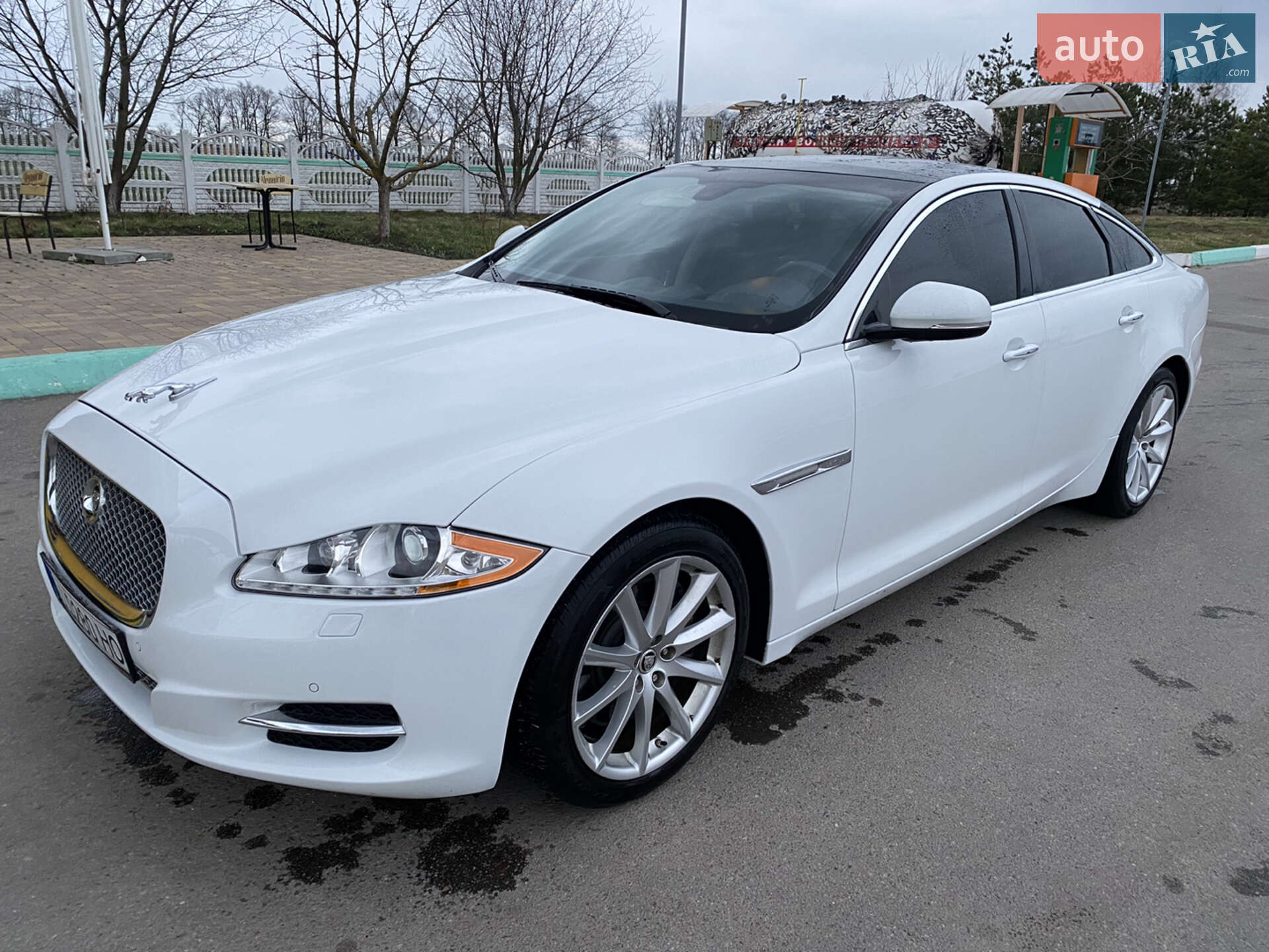 Jaguar XJ 2012 VIN SAJWA1C7XD8V39658 фото оголошення 14 з 23