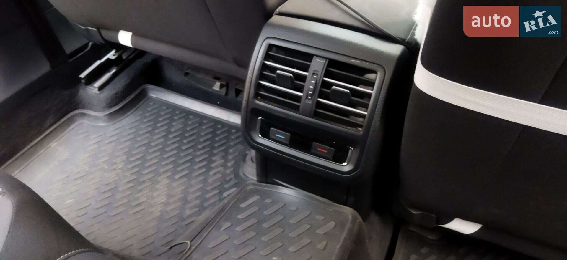 Volkswagen Passat 2016 VIN WVWZZZ3CZGP026558 фото оголошення 12 з 18