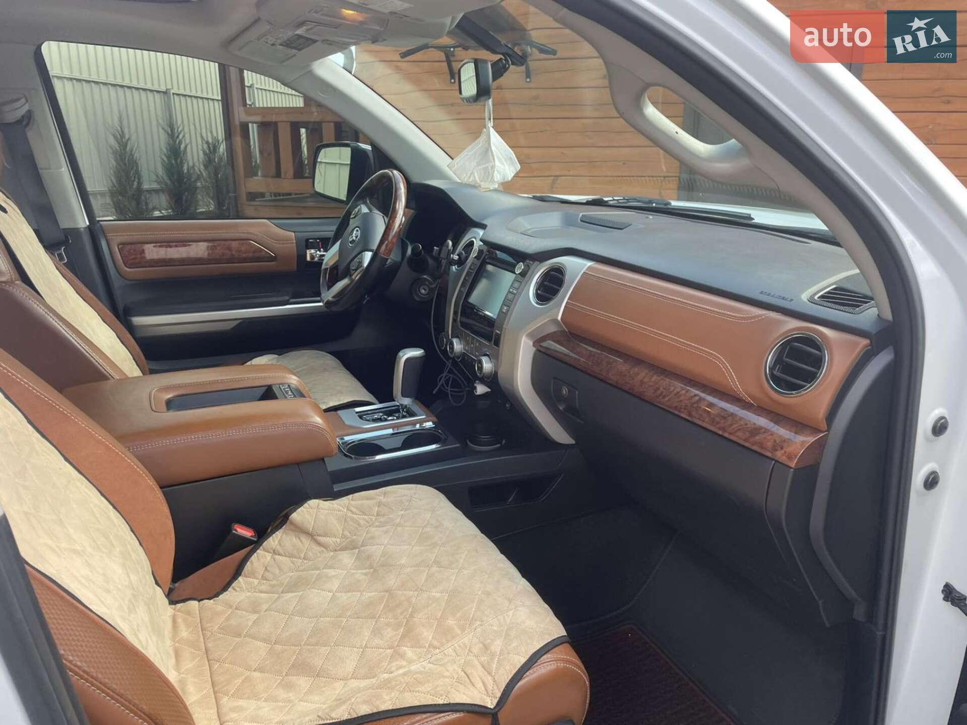 Toyota Tundra 2014 VIN 5TFAW5F16EX397051 фото оголошення 12 з 21
