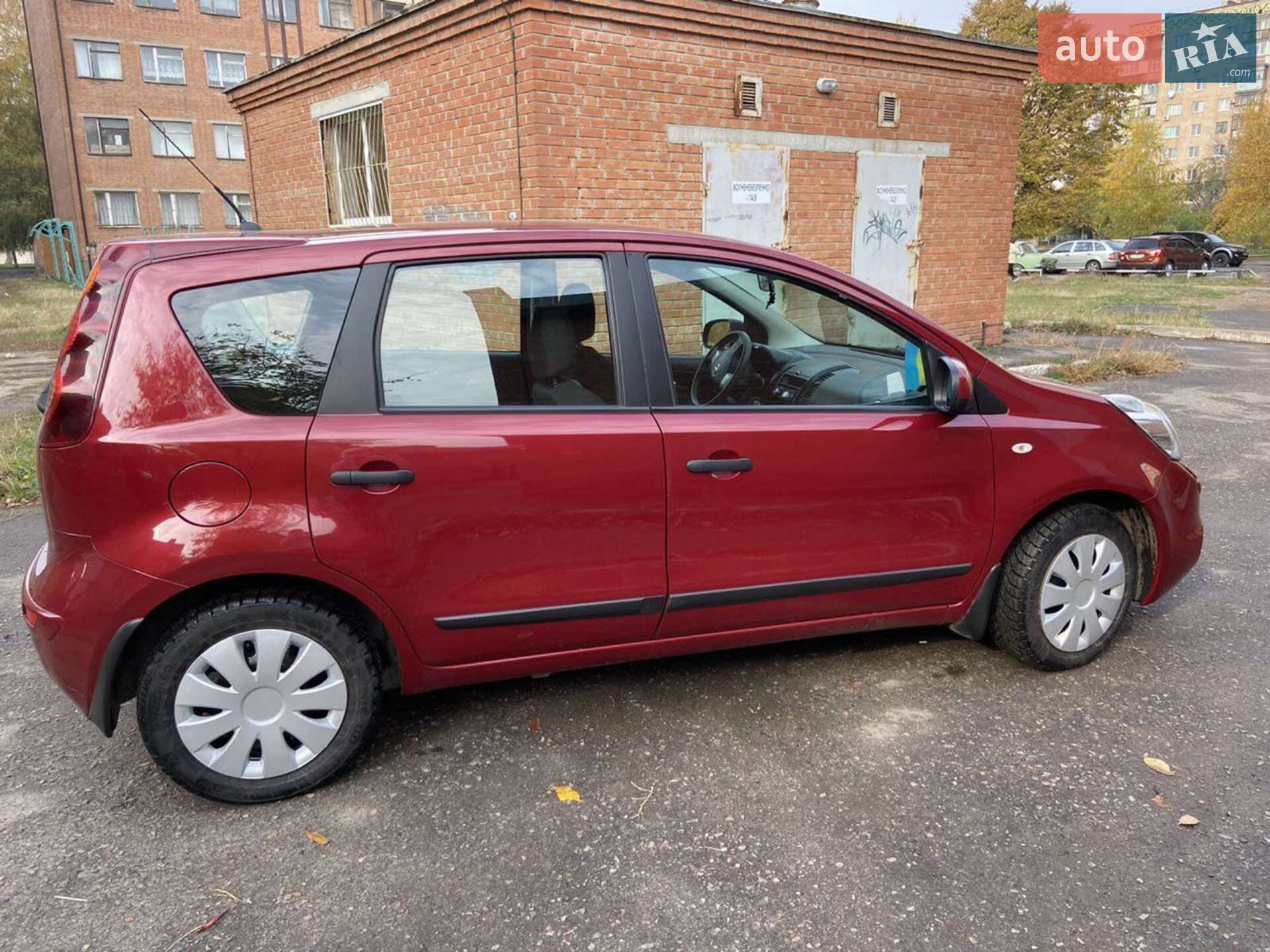 Nissan Note 2011 VIN SJNFAAE11U2139820 фото оголошення 2 з 3