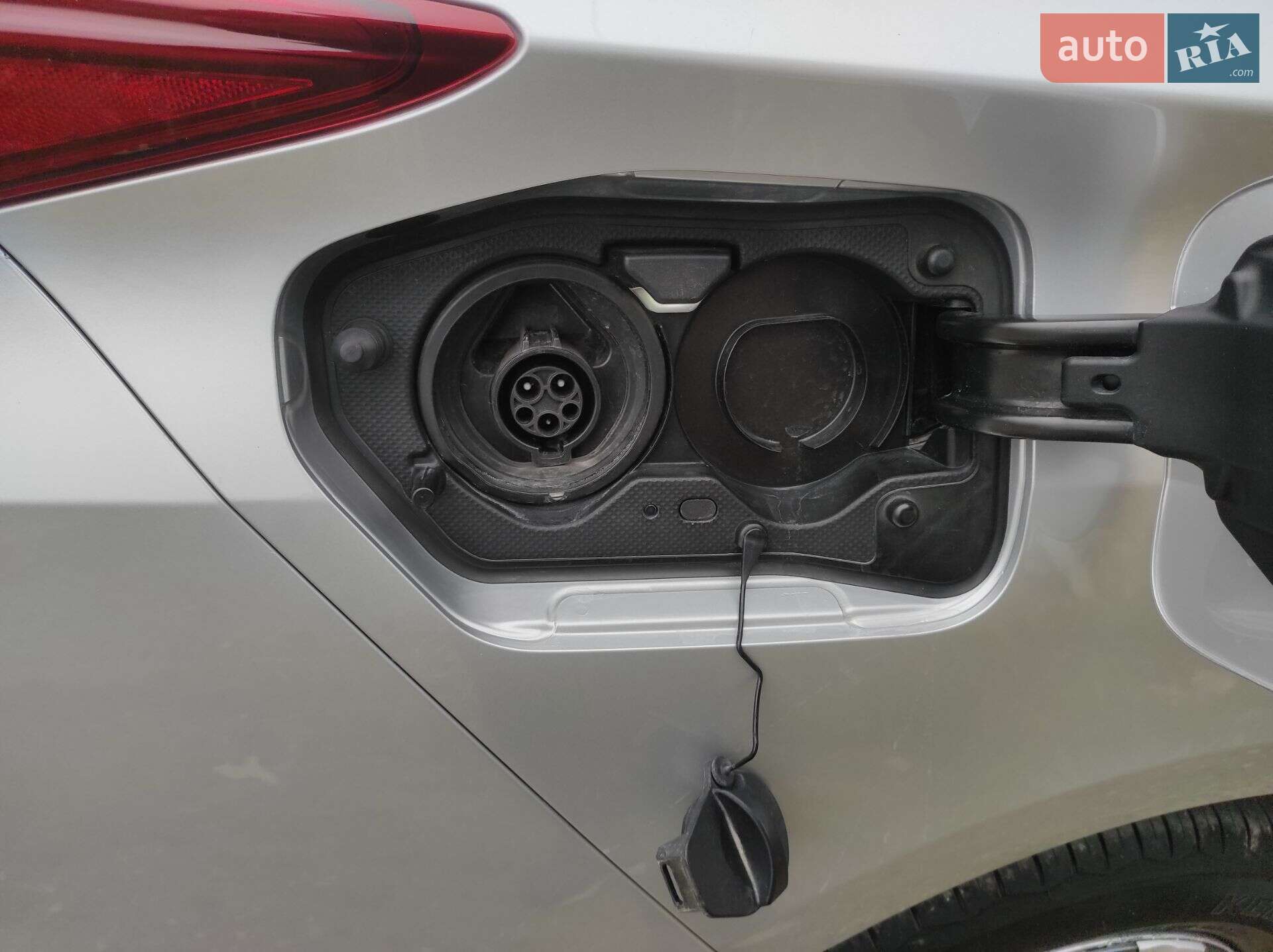 Toyota Prius 2018 VIN JTDKARFP9J3085399 фото оголошення 21 з 31