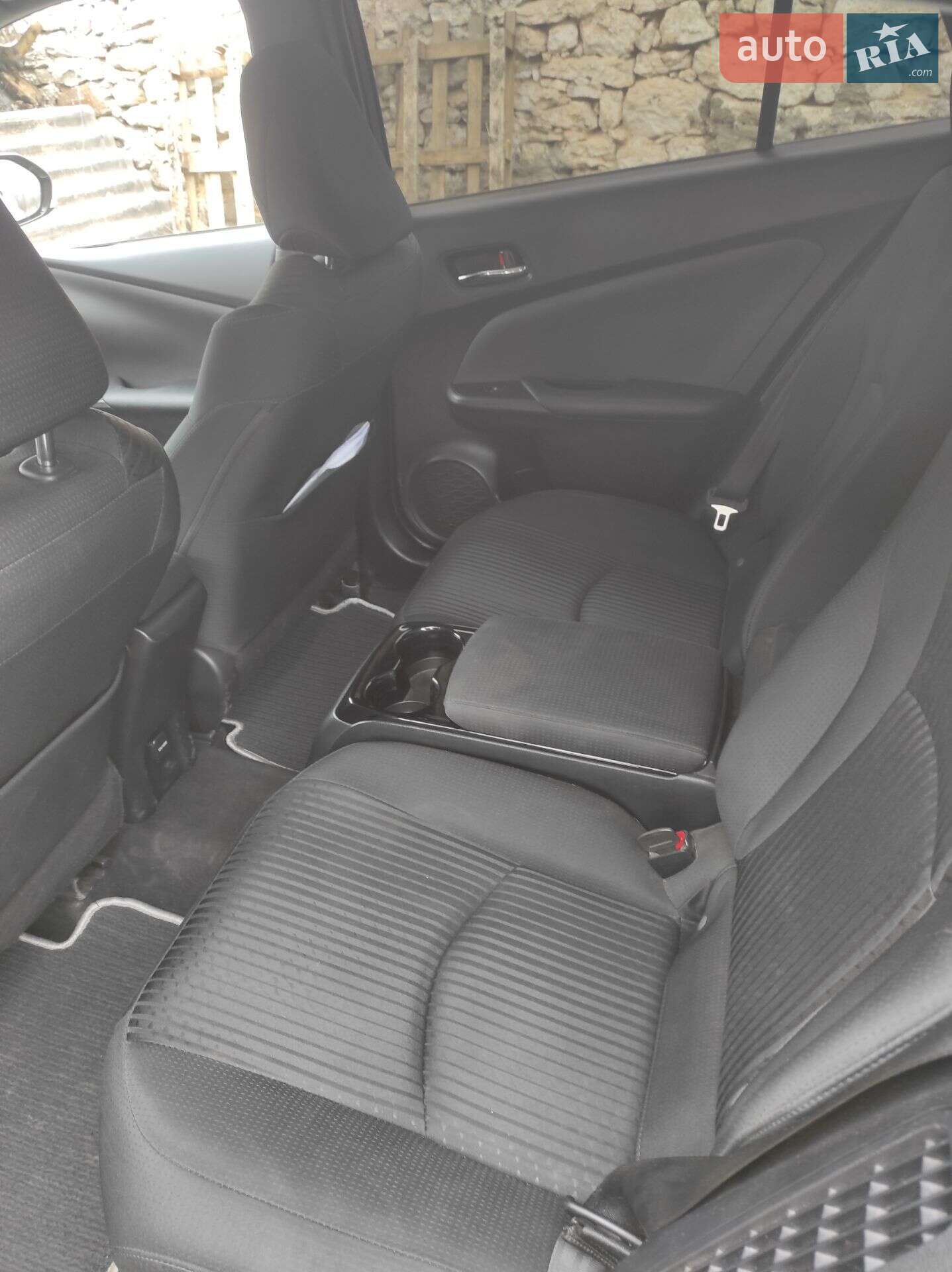 Toyota Prius 2018 VIN JTDKARFP9J3085399 фото оголошення 25 з 31