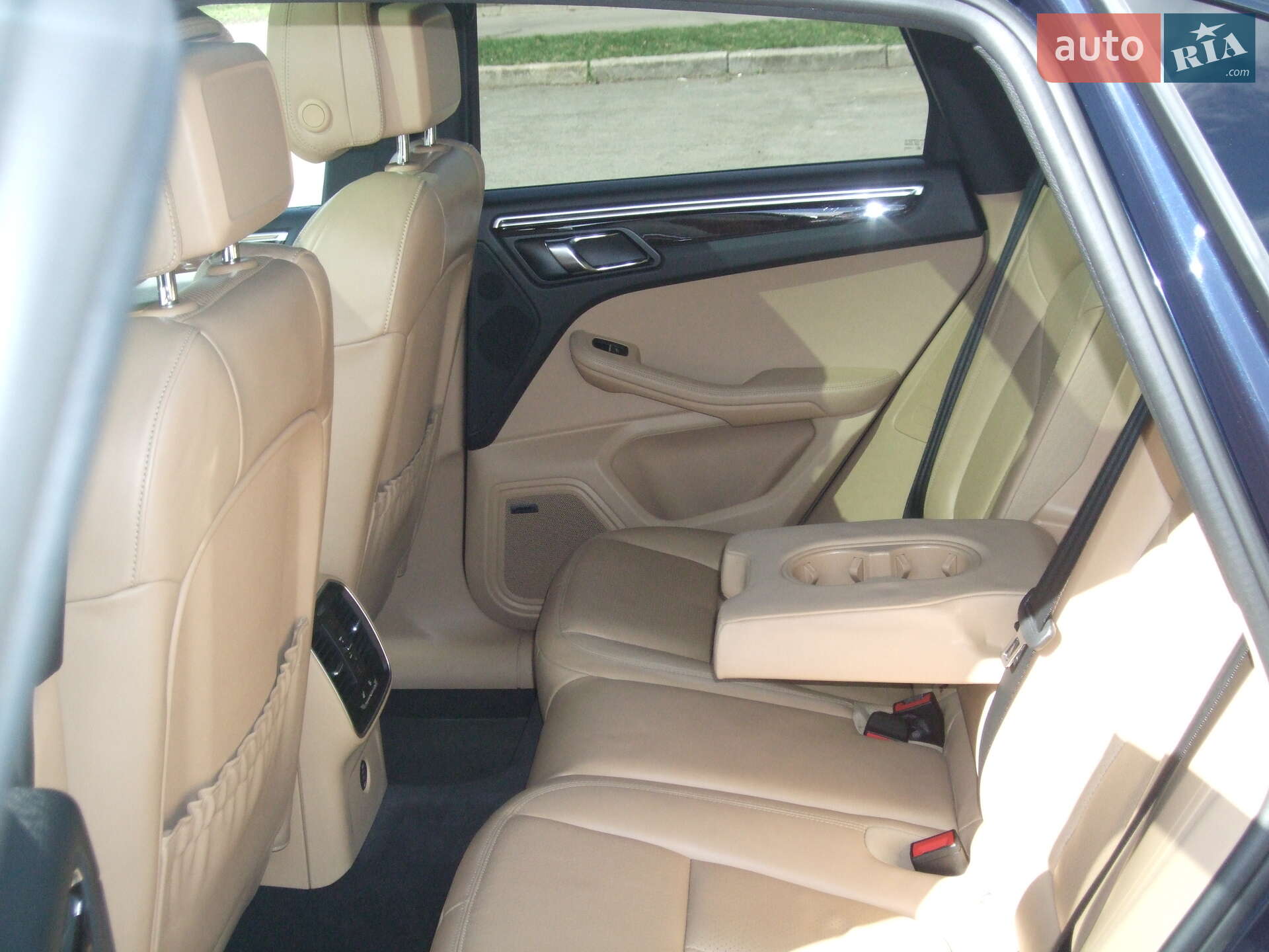 Porsche Macan 2017 VIN WP1AB2A5XHLB14066 фото оголошення 19 з 53