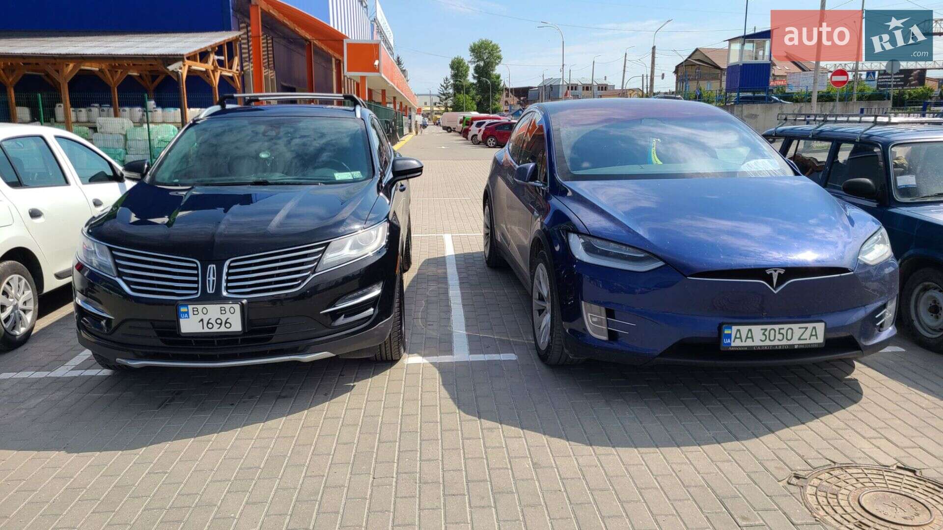 Lincoln MKC 2017 VIN 5LMCJ2D99HUL35205 фото оголошення 64 з 65