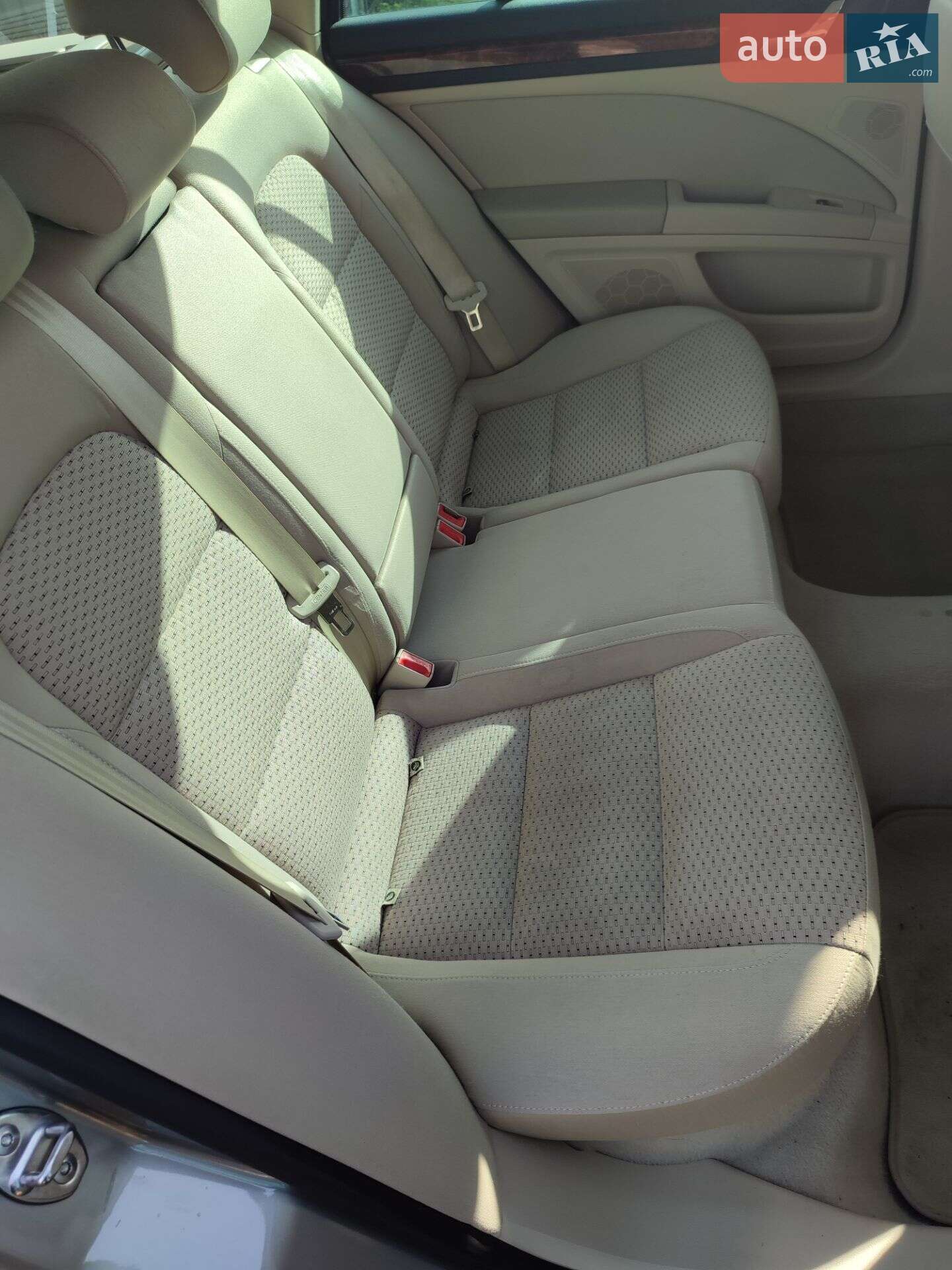 Skoda Superb 2010 VIN TMBJF73T0A9024698 фото оголошення 13 з 13