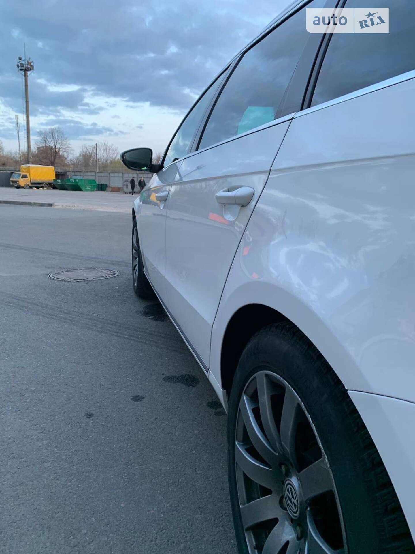 Volkswagen Passat 2012 VIN WVWZZZ3CZCE142754 фото оголошення 7 з 19