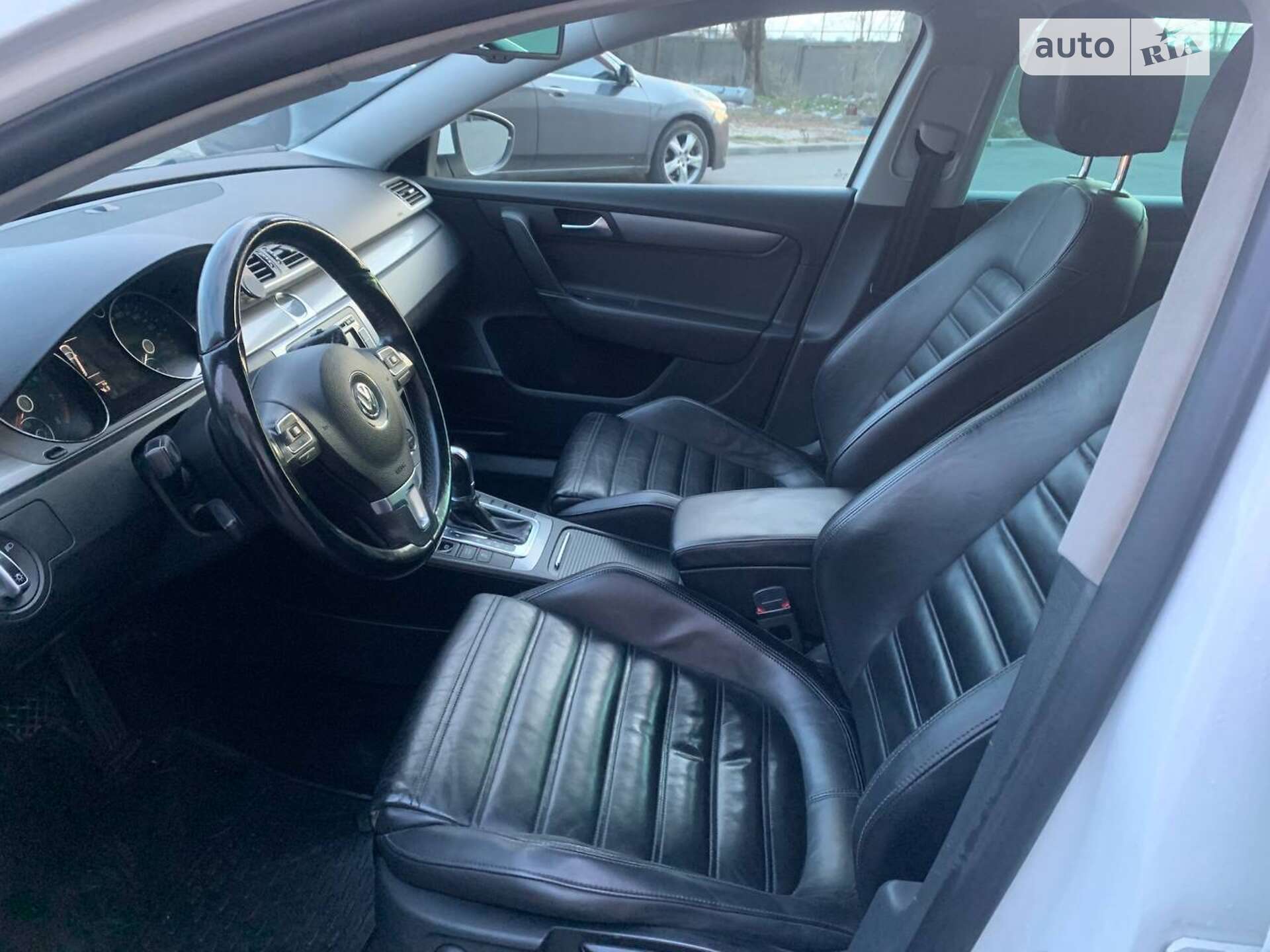 Volkswagen Passat 2012 VIN WVWZZZ3CZCE142754 фото оголошення 14 з 19