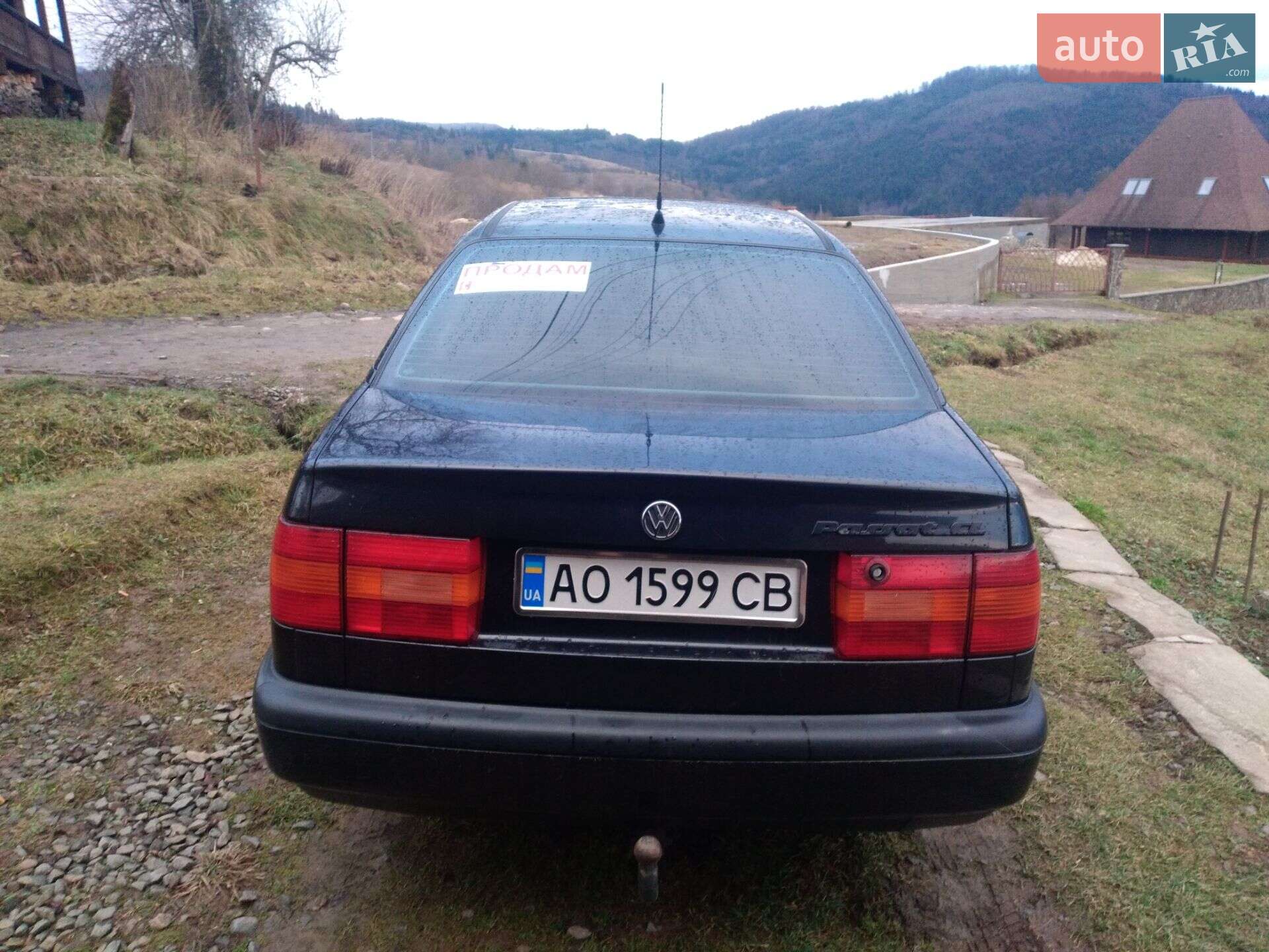 Volkswagen Passat 1994 VIN WVWZZZ3AZRE073879 фото оголошення 2 з 7