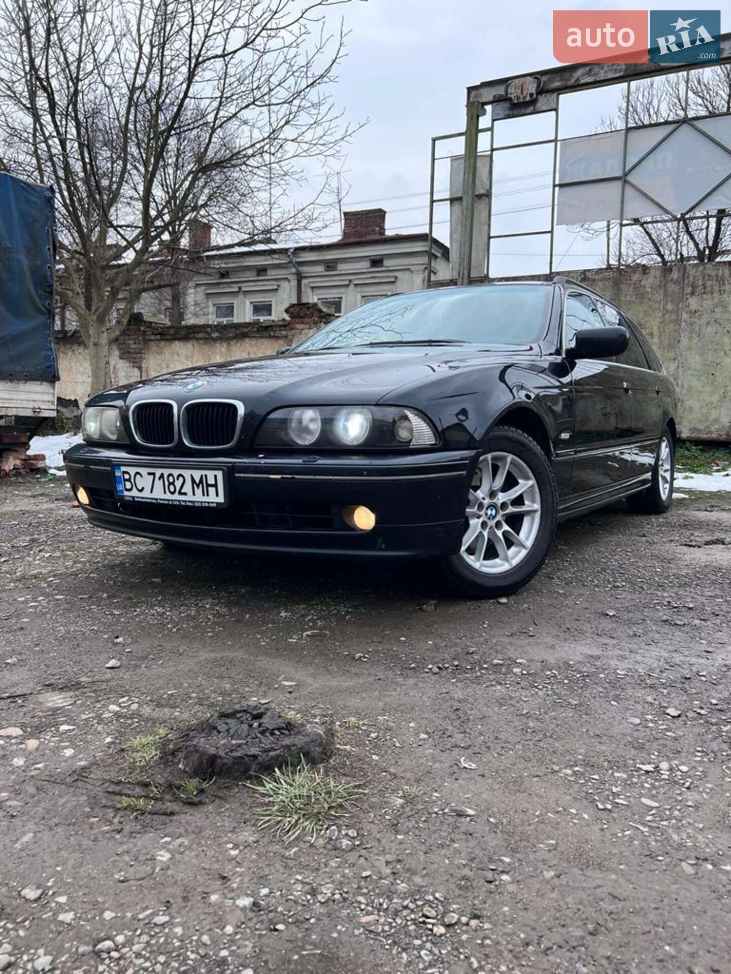 BMW 5 Series 2003 VIN WBADP810X0G047535 фото оголошення 4 з 49